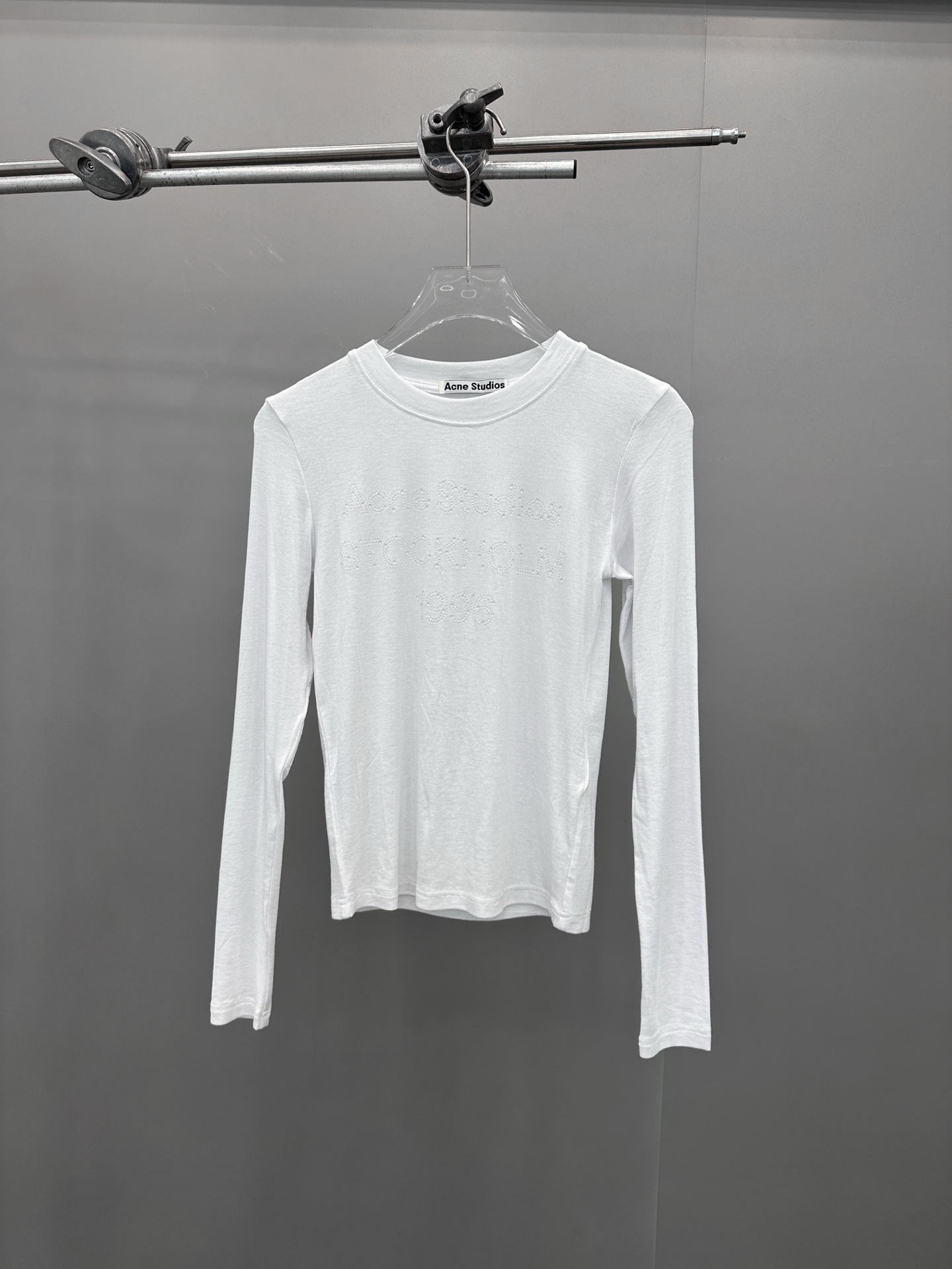 Acne ｜ 新款长袖打底，成衣洗水烫钻工艺，莱赛尔混纺面料，休闲时尚，尺码sml