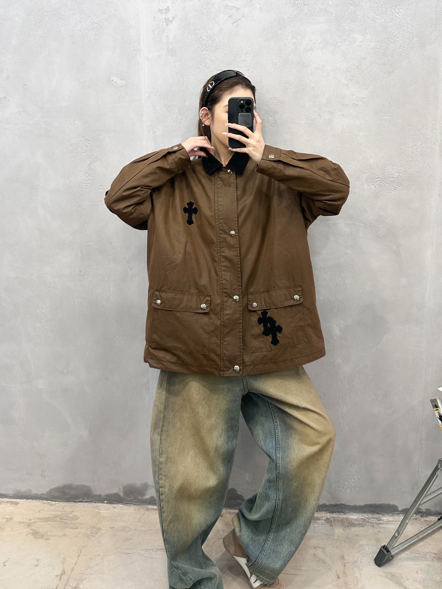 克罗心 ｜ 新款卡哈特风格外套，成衣洗水加软工艺，手工刺绣十字标，日本进口高密涂层风衣面料，男女同款，尺