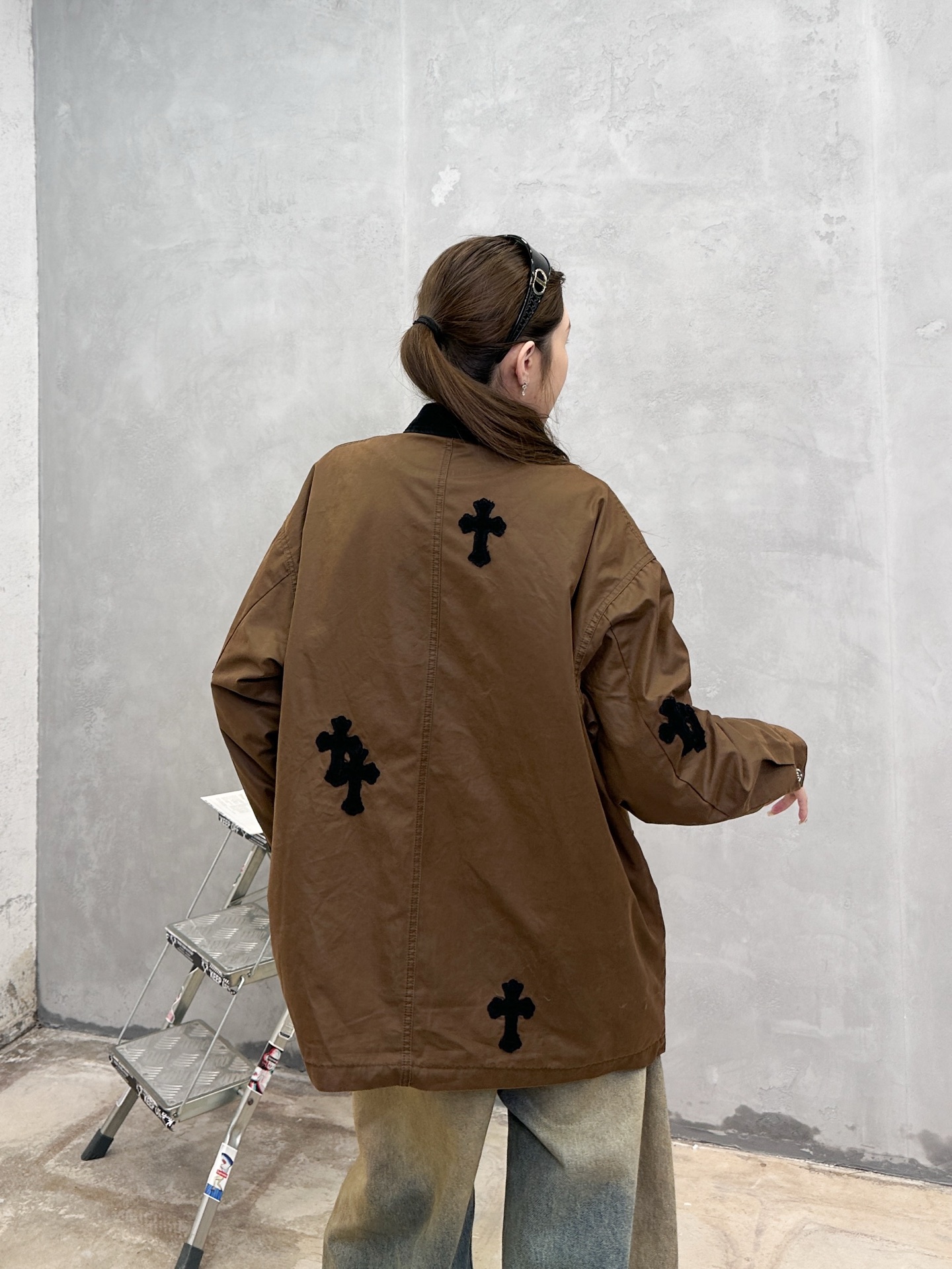 克罗心 ｜ 新款卡哈特风格外套，成衣洗水加软工艺，手工刺绣十字标，日本进口高密涂层风衣面料，男女同款，尺