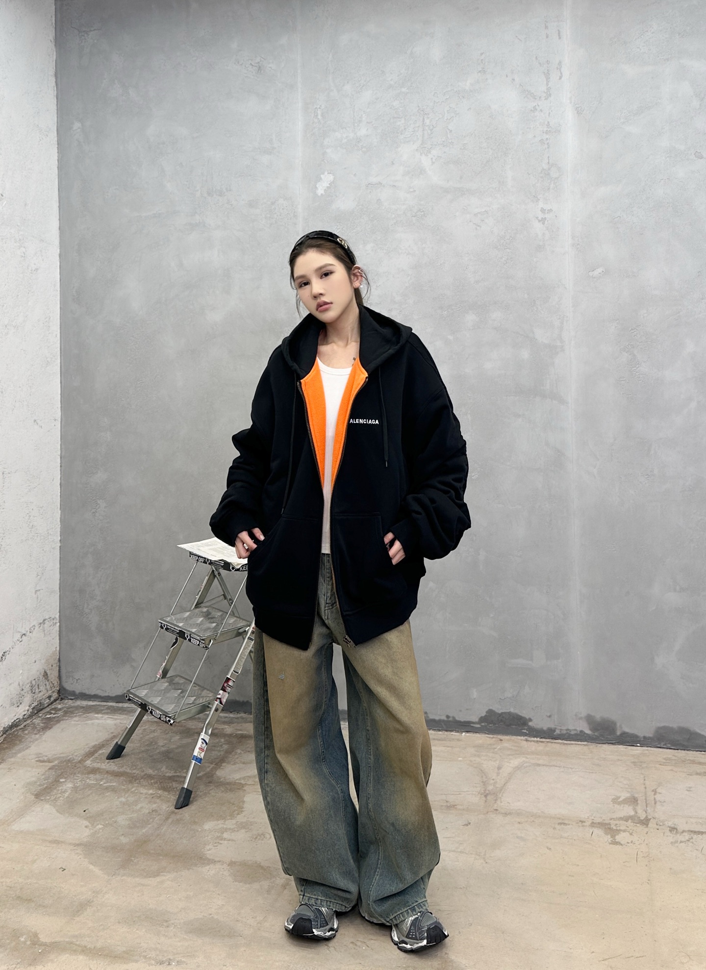 巴黎 ｜ 新款外套开衫，成衣洗水吊磨工艺，内外双层做工，外部加厚针织面料，内里高密摇粒绒保暖面料，休闲时