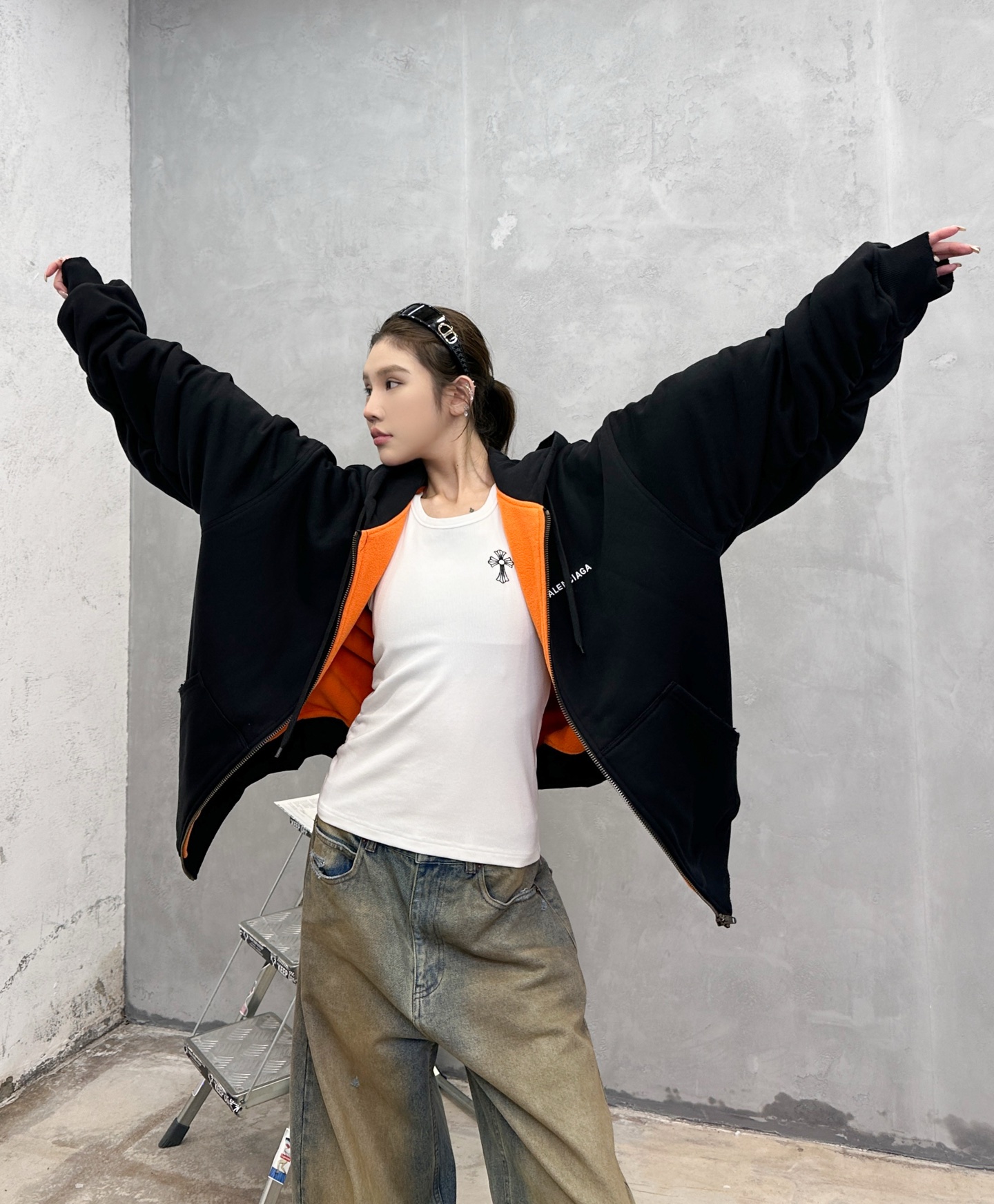 巴黎 ｜ 新款外套开衫，成衣洗水吊磨工艺，内外双层做工，外部加厚针织面料，内里高密摇粒绒保暖面料，休闲时