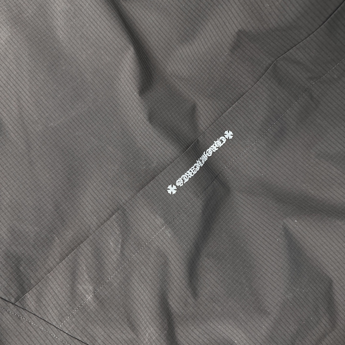 克罗心 ｜ 新款羽绒服，经典刺绣标，结构款90鹅绒填充，休闲时尚，男女同款，尺码sml