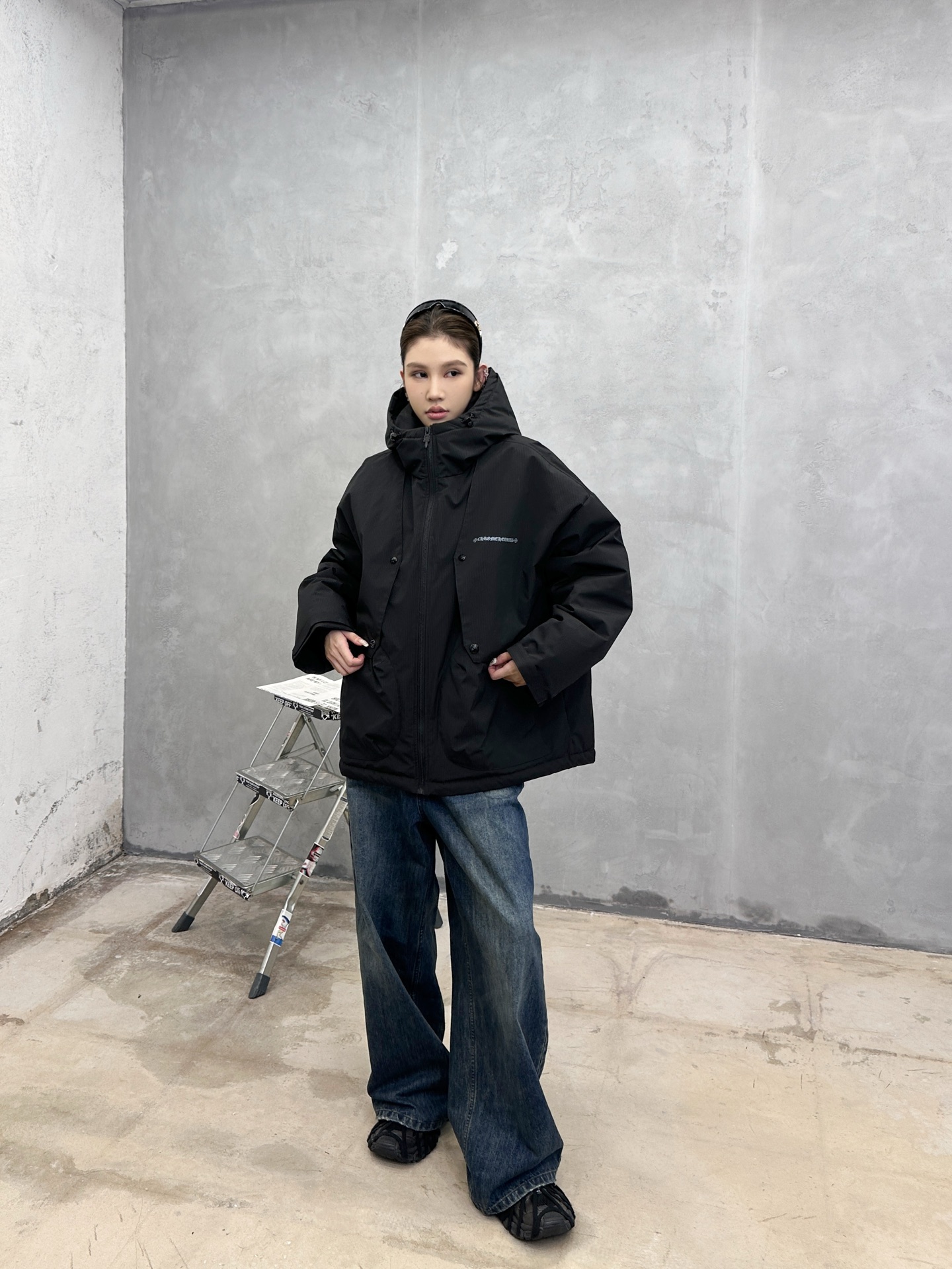 克罗心 ｜ 新款羽绒服，经典刺绣标，结构款90鹅绒填充，休闲时尚，男女同款，尺码sml