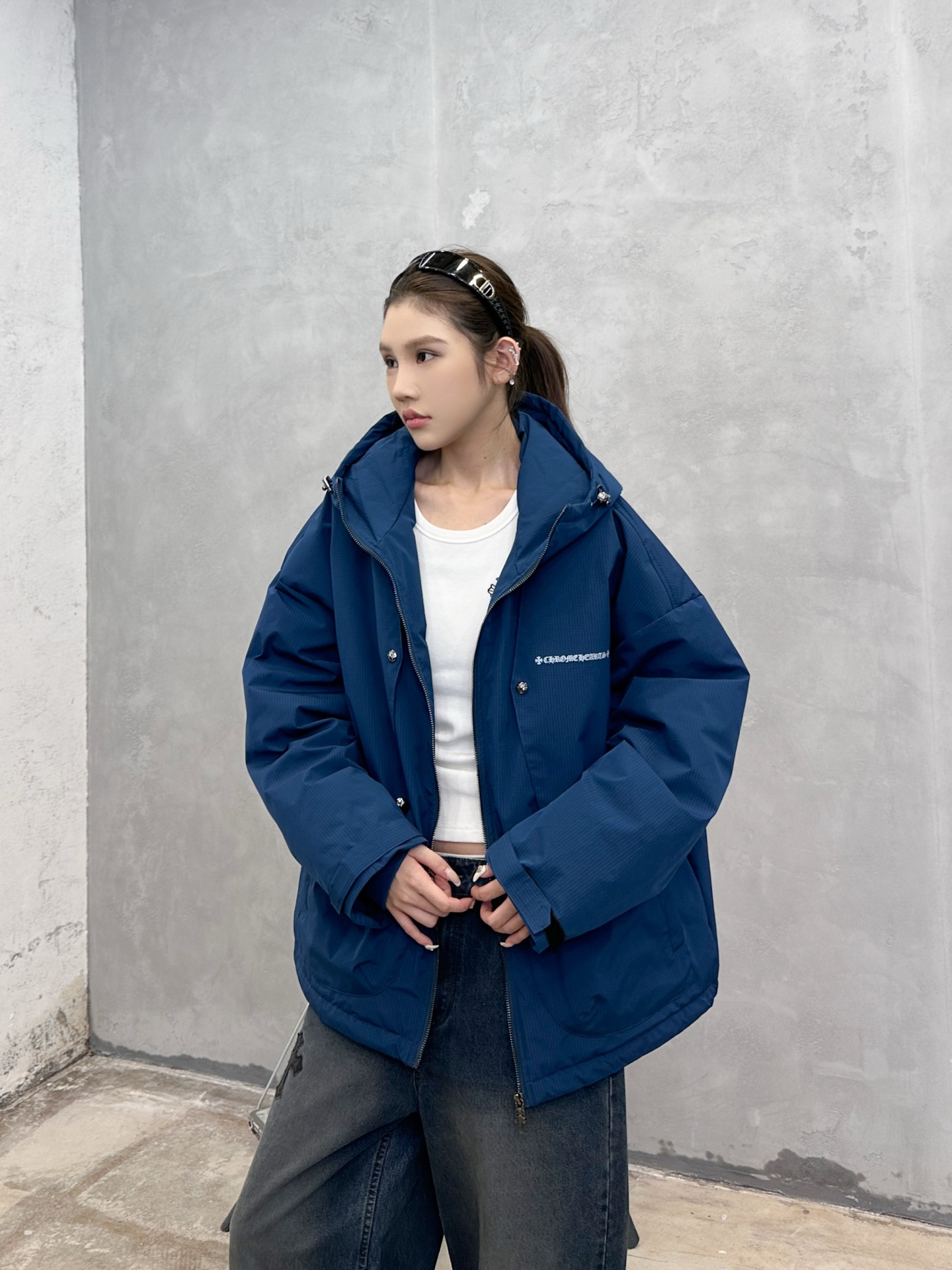 克罗心 ｜ 新款羽绒服，经典刺绣标，结构款90鹅绒填充，休闲时尚，男女同款，尺码sml