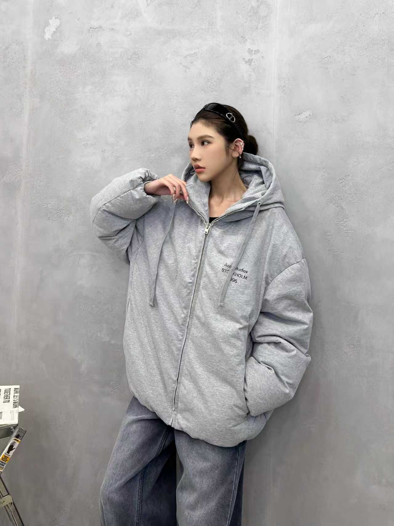 Acne ｜ 新款休闲羽绒服，成衣洗水印花工艺加90鹅绒填充，男女同款，尺码sml