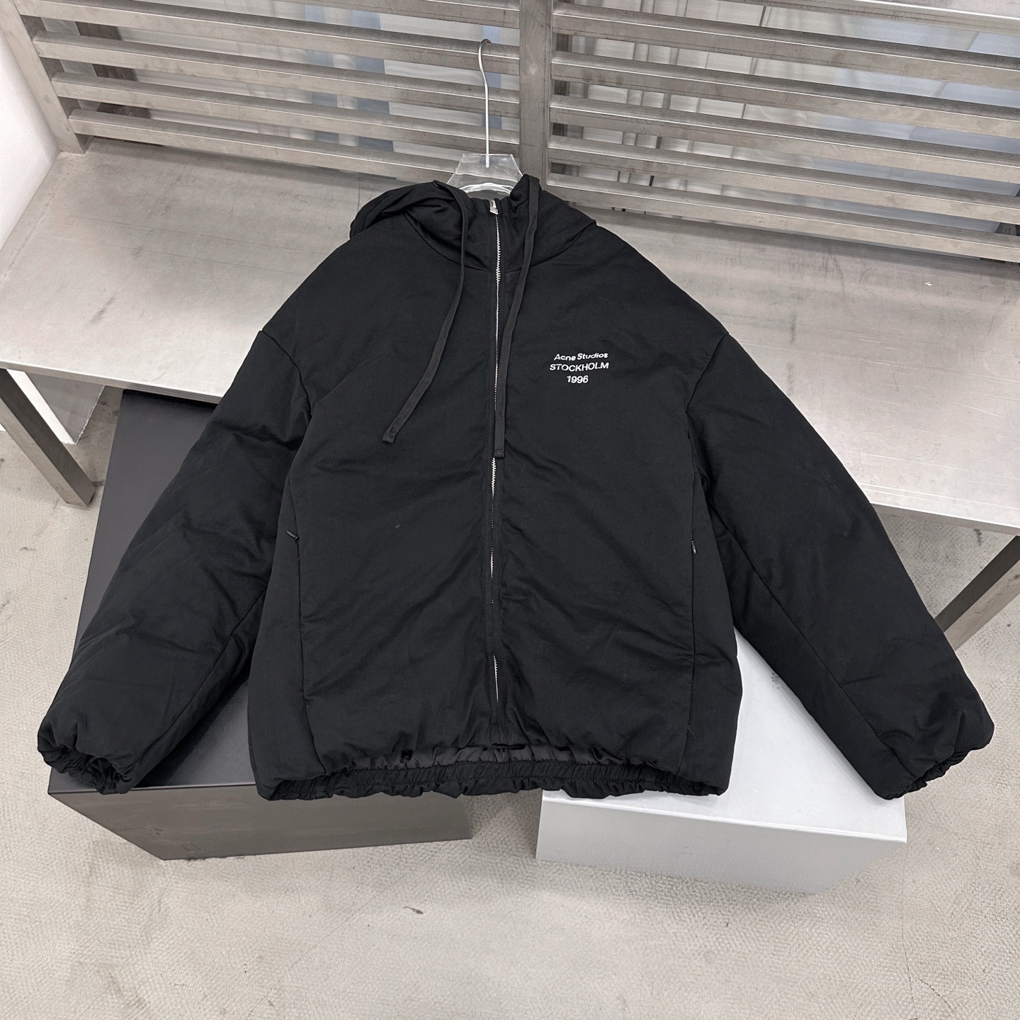 Acne ｜ 新款休闲羽绒服，成衣洗水印花工艺加90鹅绒填充，男女同款，尺码sml