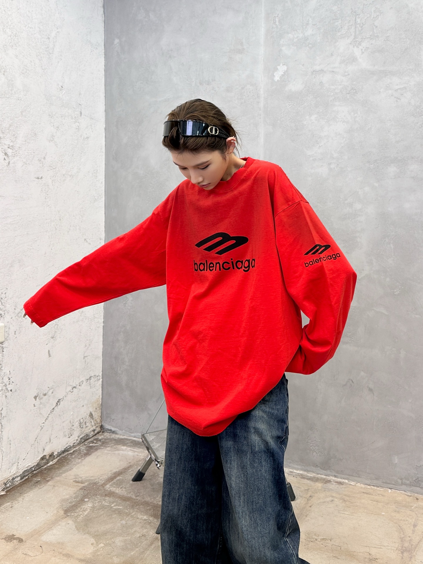 巴黎 ｜ 新款长袖t，成衣洗水喷色吊磨工艺加多处印花，男女同款，尺码sml