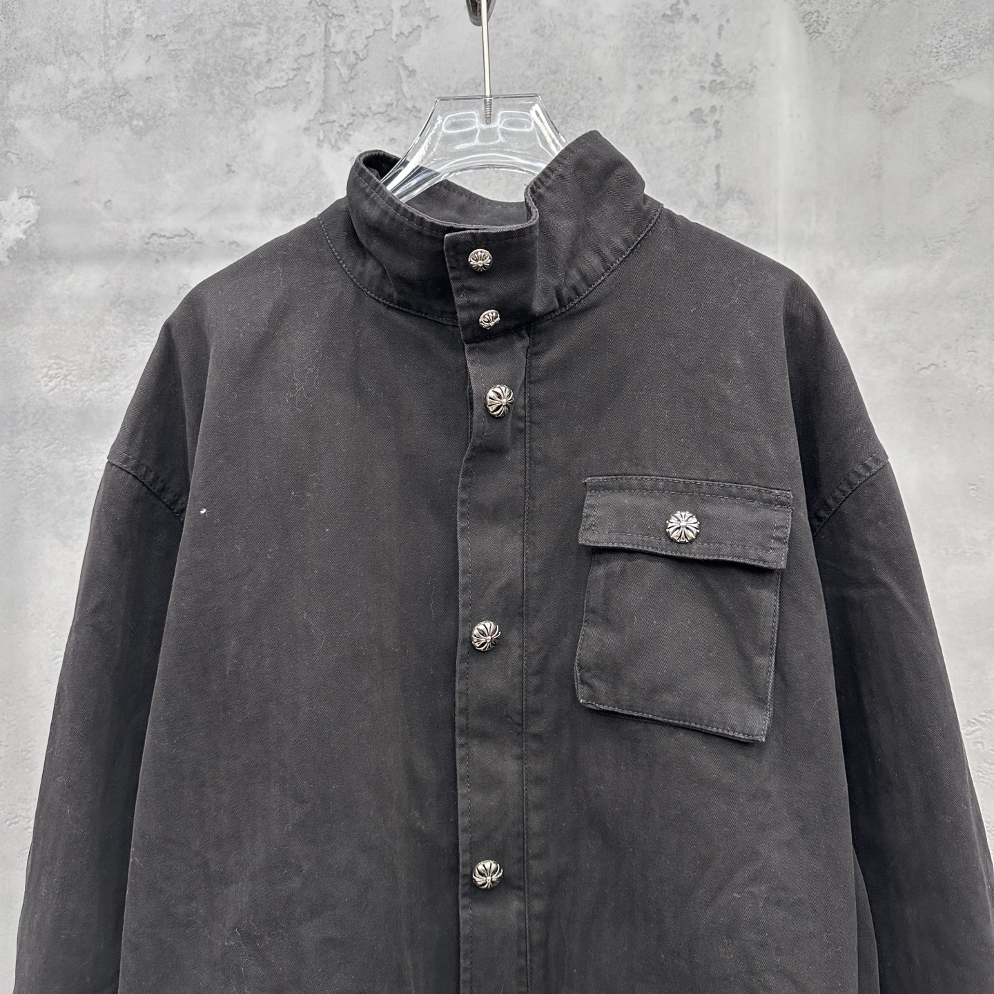 Chrome Hearts | New trench coat, washed with classic hardware, imported khaki, unisex sizes S/M/L.-Big cat