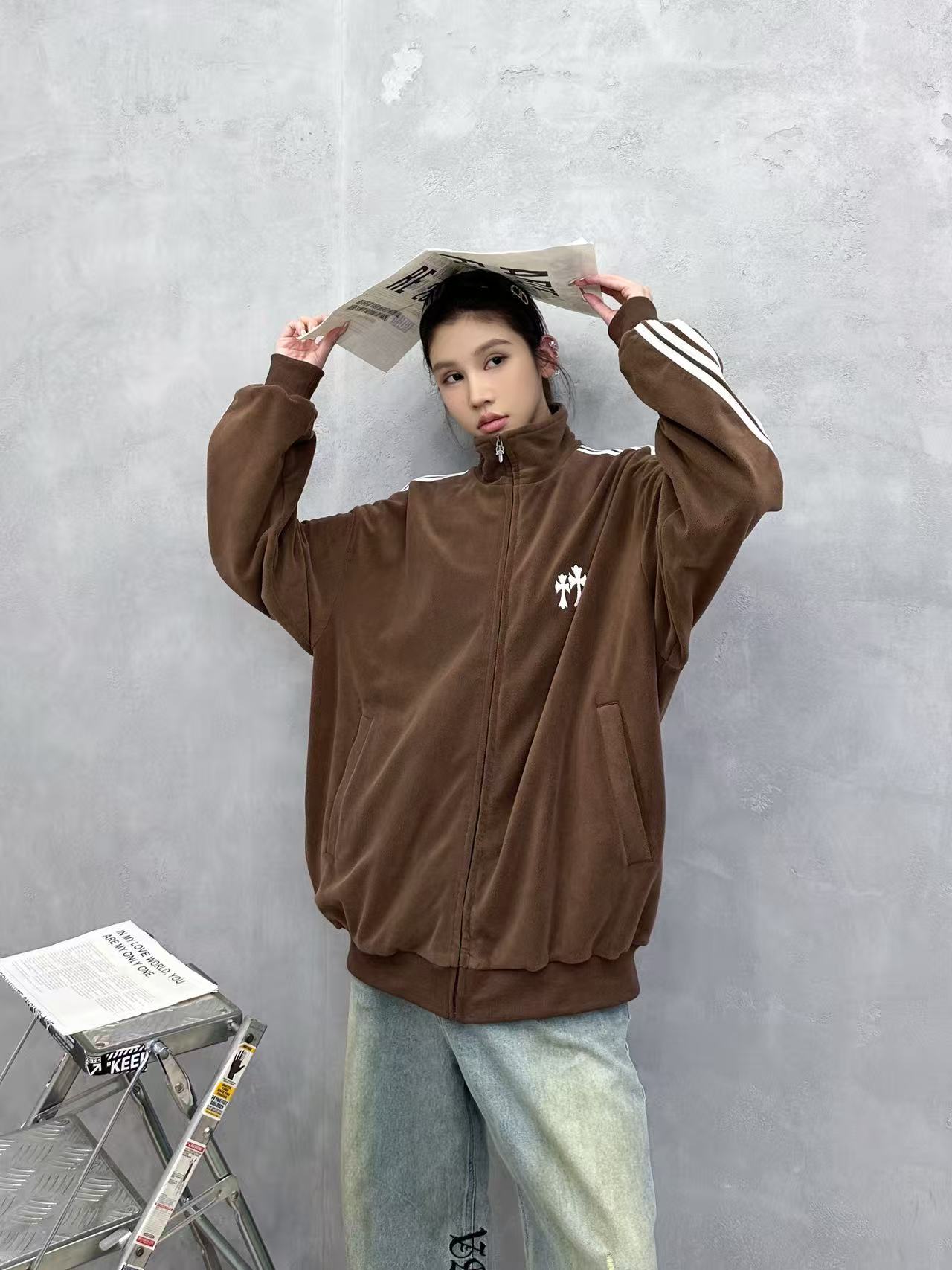 克罗心 ｜ 新款休闲开衫上衣，经典刺绣标加手工车侧杠工艺，高密保暖摇粒绒面料，男女同款，尺码sml