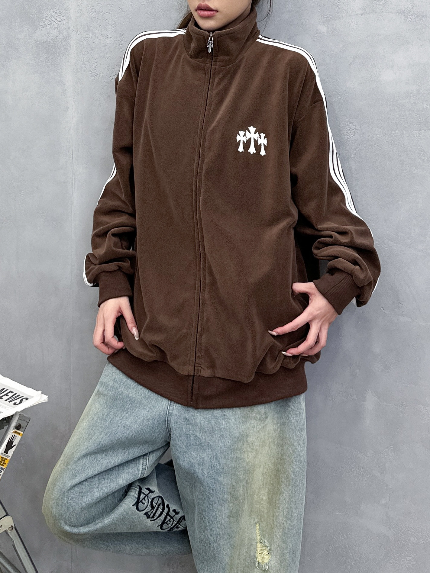 克罗心 ｜ 新款休闲开衫上衣，经典刺绣标加手工车侧杠工艺，高密保暖摇粒绒面料，男女同款，尺码sml