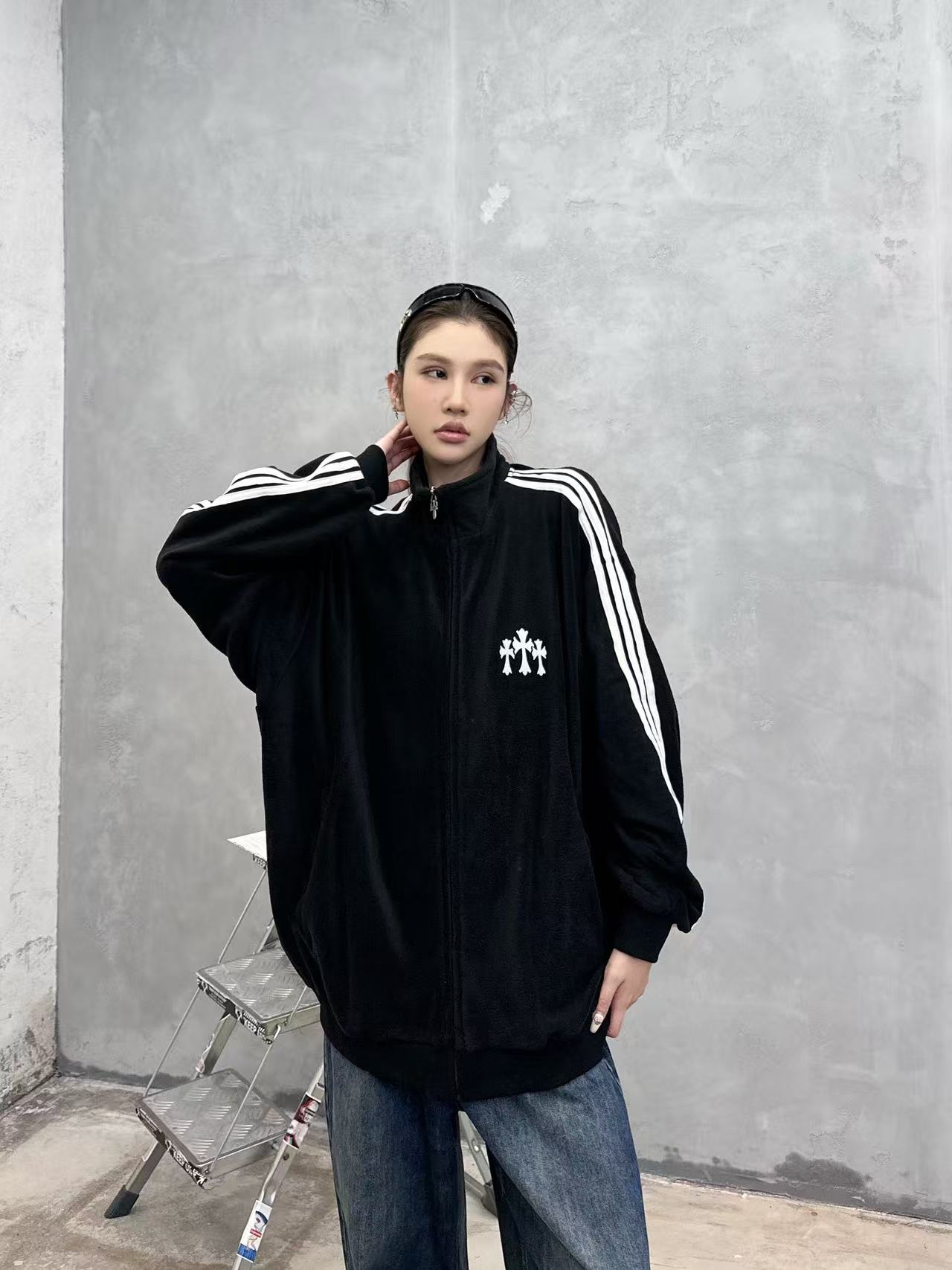 克罗心 ｜ 新款休闲开衫上衣，经典刺绣标加手工车侧杠工艺，高密保暖摇粒绒面料，男女同款，尺码sml