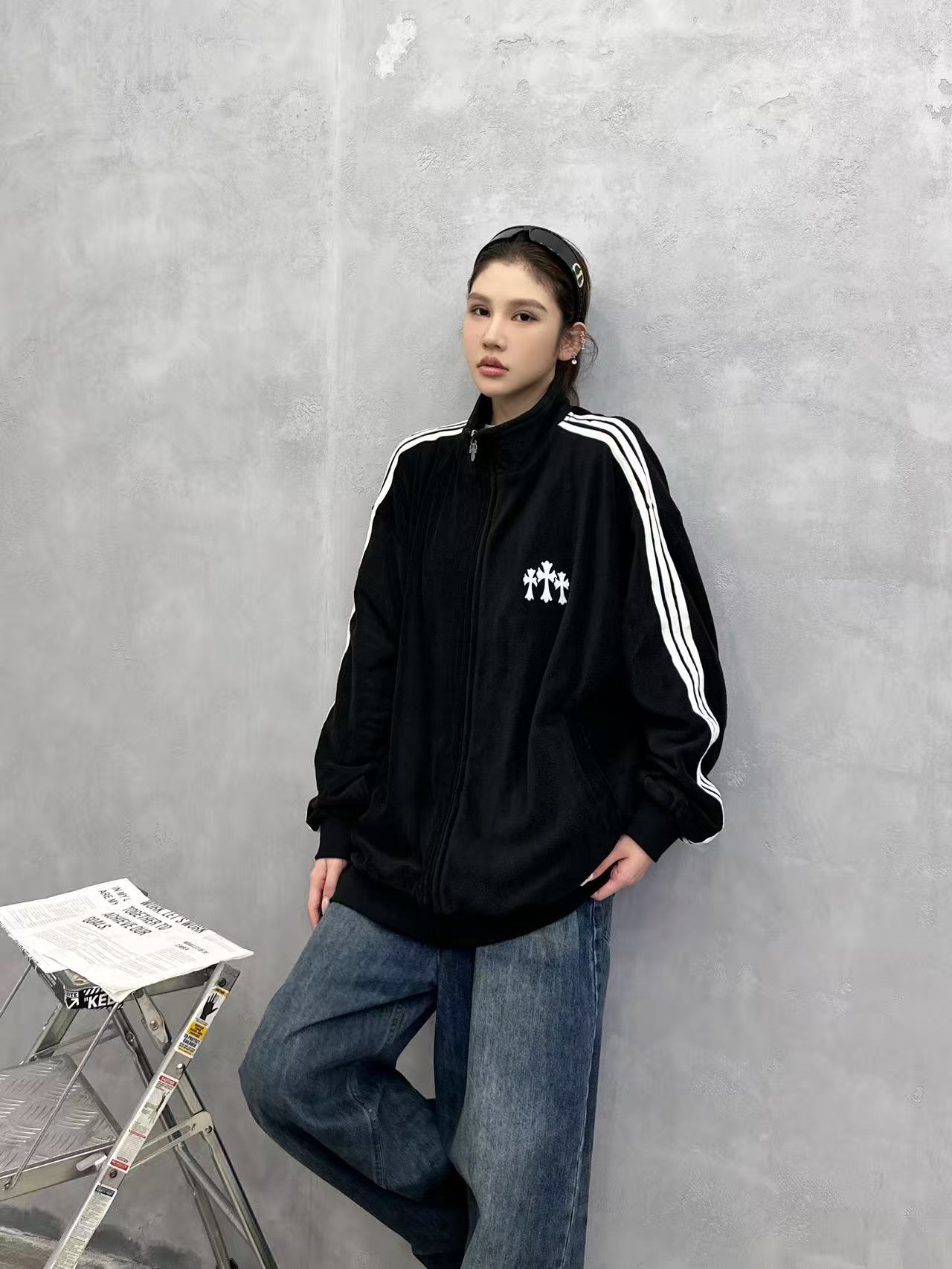 克罗心 ｜ 新款休闲开衫上衣，经典刺绣标加手工车侧杠工艺，高密保暖摇粒绒面料，男女同款，尺码sml