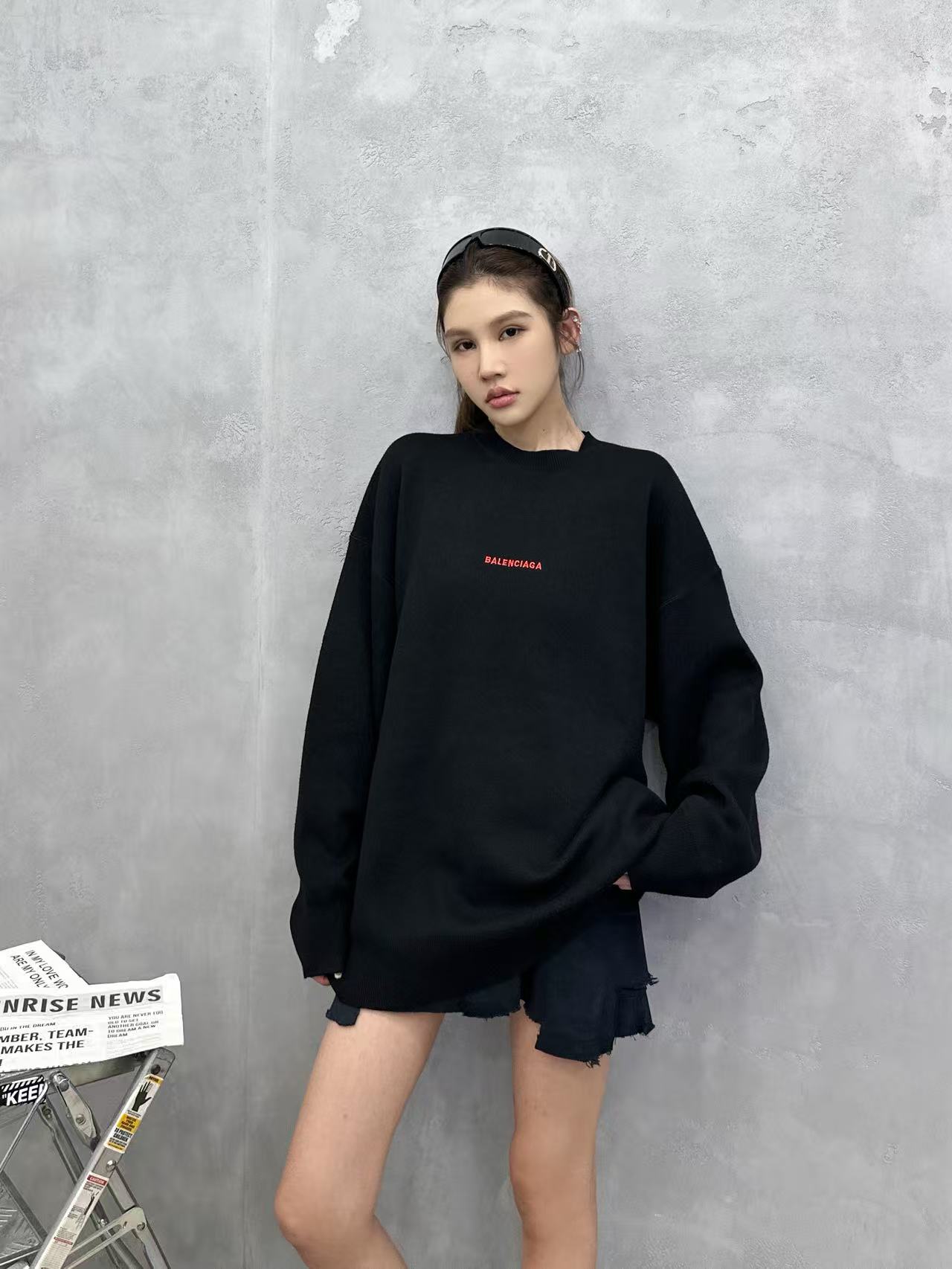 巴黎 ｜ 新款羊毛上衣，经典刺绣标，羊毛混纺纱线，休闲时尚，男女同款，尺码sml