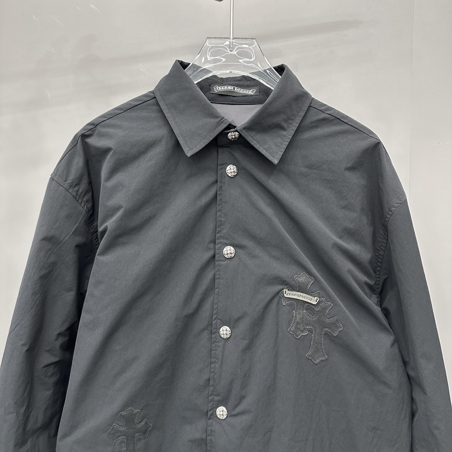 克罗心 ｜ 新款羽绒服，进口高密面料洗水加软工艺，90白鹅绒填充，手工刺绣十字标，男女同款，尺码sml