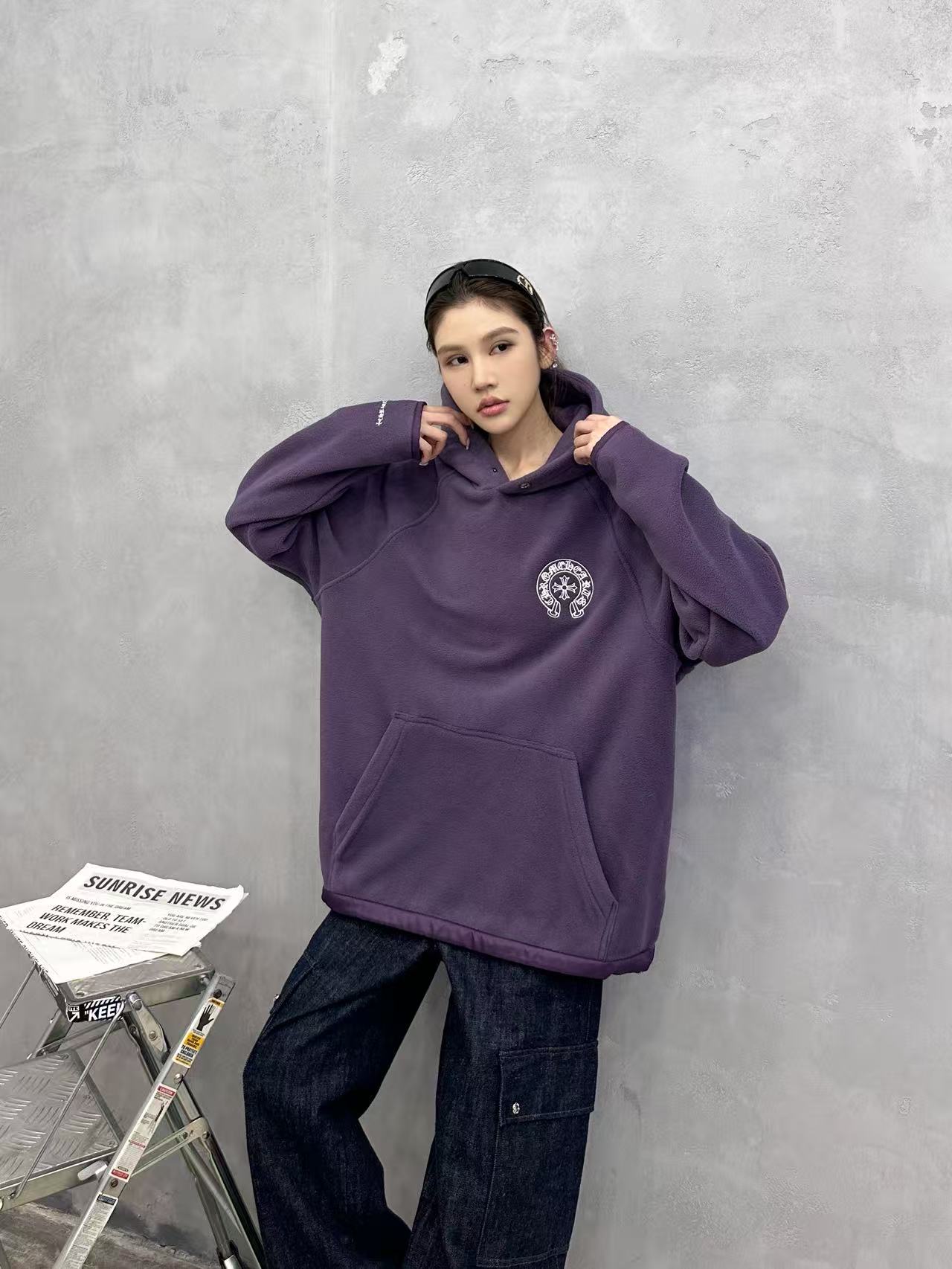 🌾克罗心 ｜ 新款套头卫衣，经典刺绣标工艺，高密摇粒绒保暖面料，休闲时尚套头款，男女同款，尺码sml