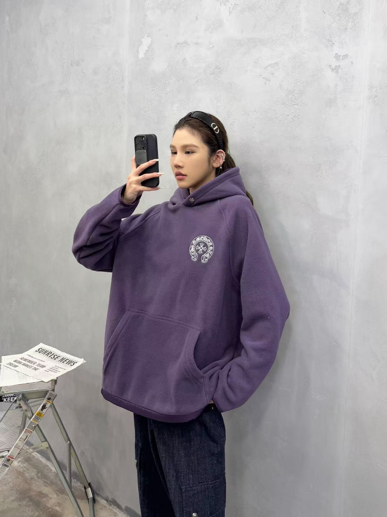 🌾克罗心 ｜ 新款套头卫衣，经典刺绣标工艺，高密摇粒绒保暖面料，休闲时尚套头款，男女同款，尺码sml