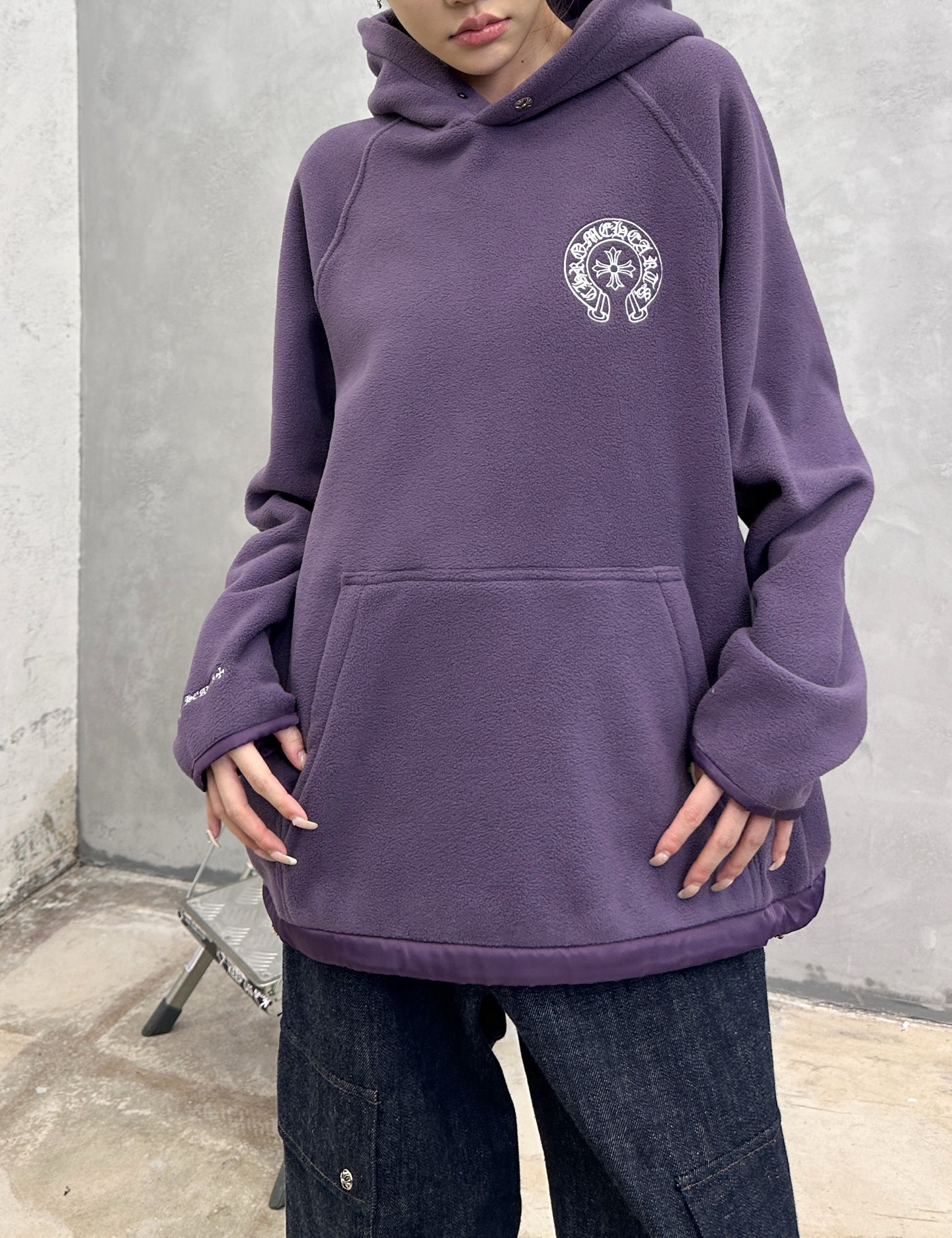 🌾克罗心 ｜ 新款套头卫衣，经典刺绣标工艺，高密摇粒绒保暖面料，休闲时尚套头款，男女同款，尺码sml