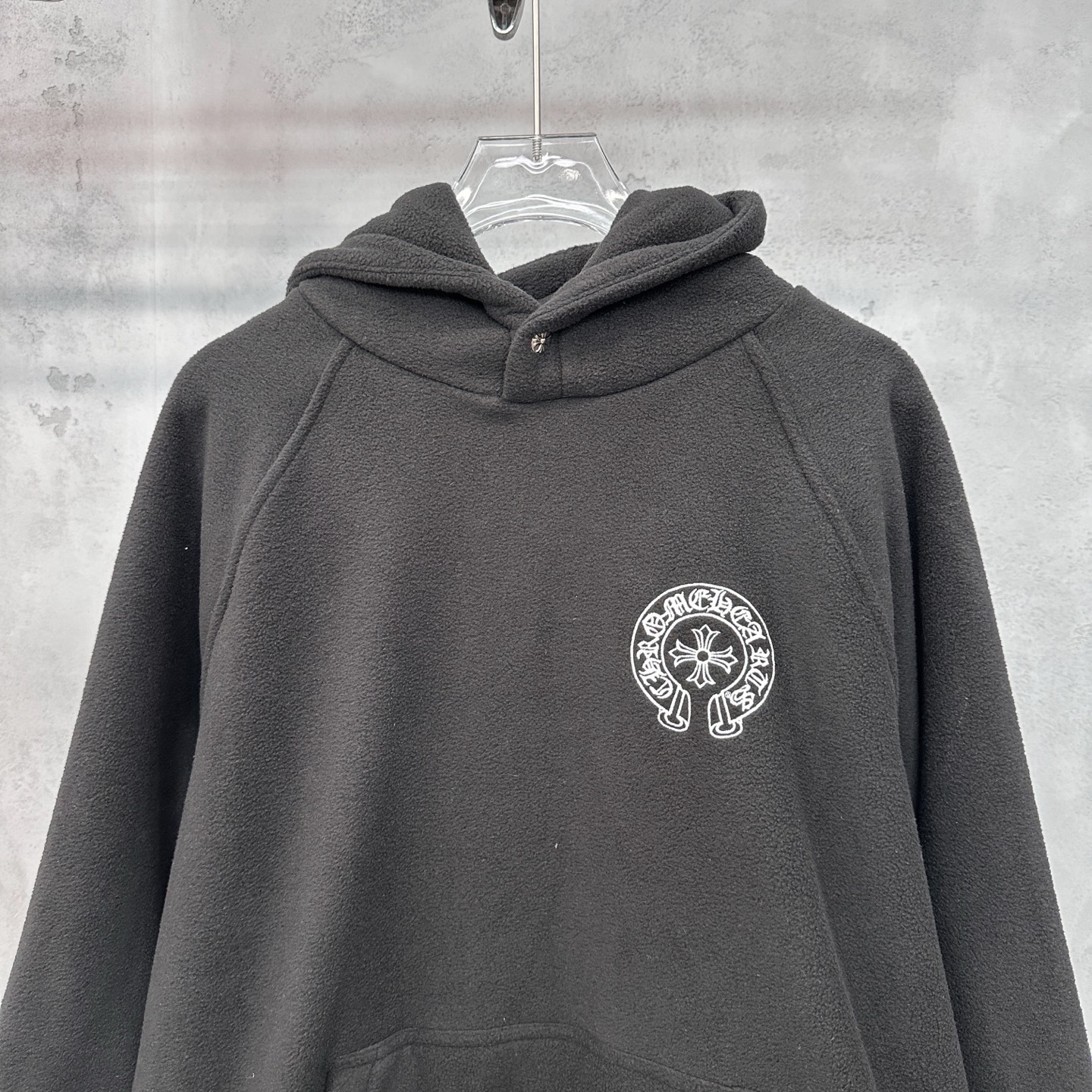 🌾克罗心 ｜ 新款套头卫衣，经典刺绣标工艺，高密摇粒绒保暖面料，休闲时尚套头款，男女同款，尺码sml