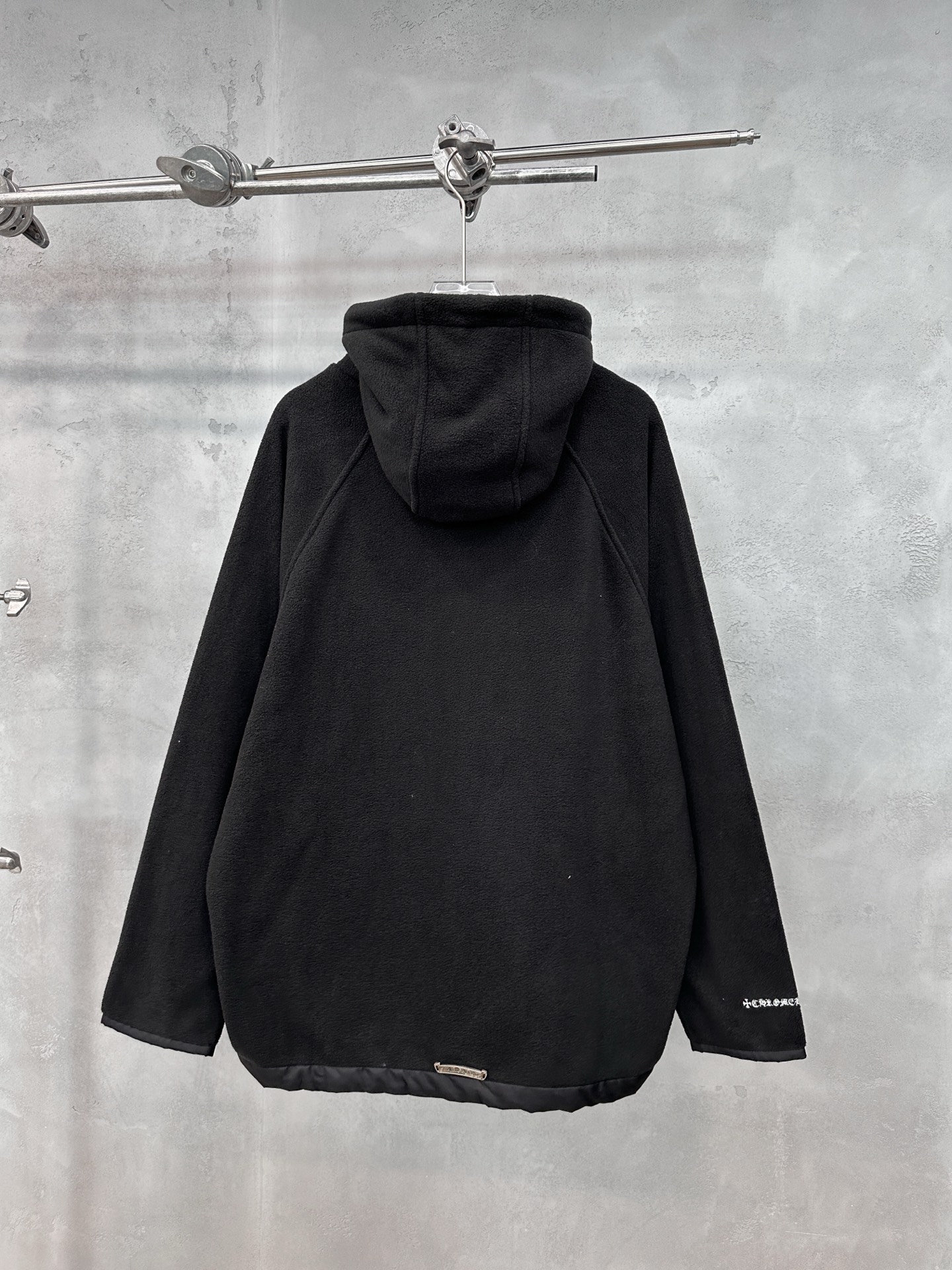 🌾克罗心 ｜ 新款套头卫衣，经典刺绣标工艺，高密摇粒绒保暖面料，休闲时尚套头款，男女同款，尺码sml