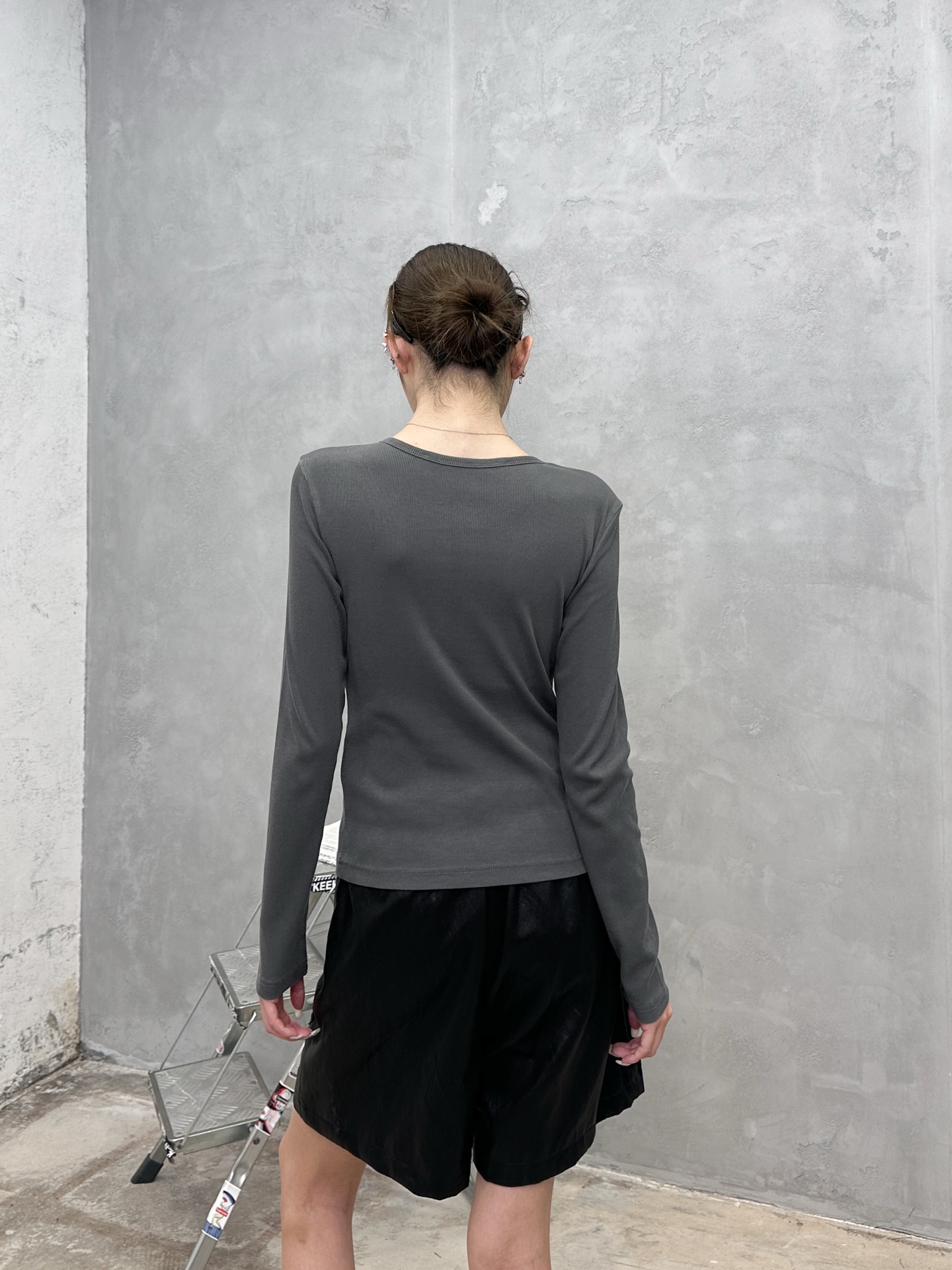 大王 ｜ 新款长袖打底，成衣洗水烫钻工艺，休闲时尚，尺码sml