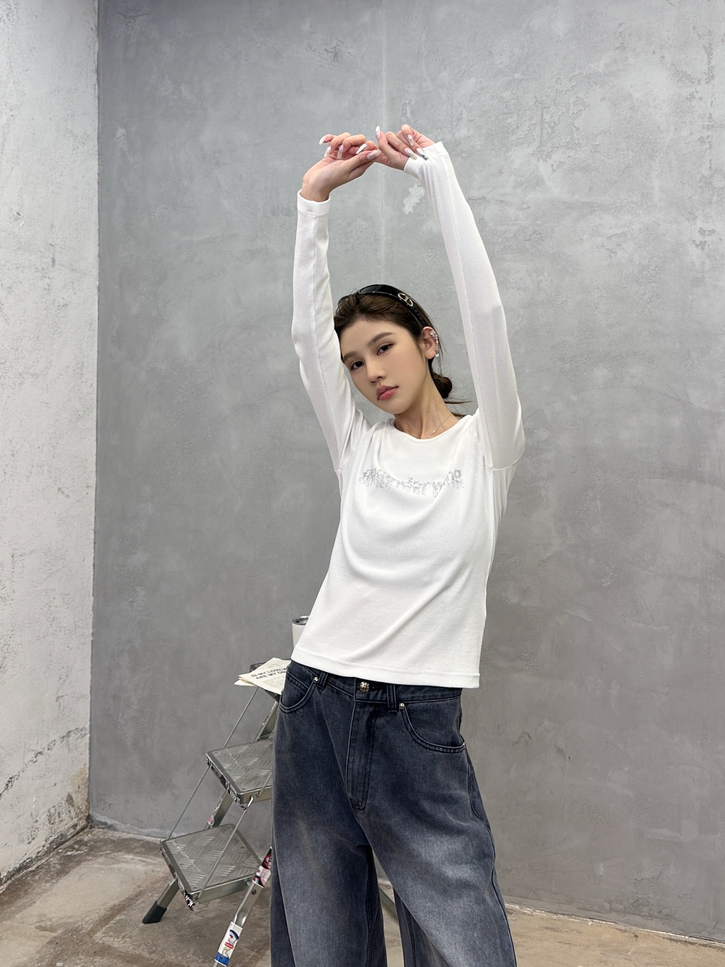 大王 ｜ 新款长袖打底，成衣洗水烫钻工艺，休闲时尚，尺码sml