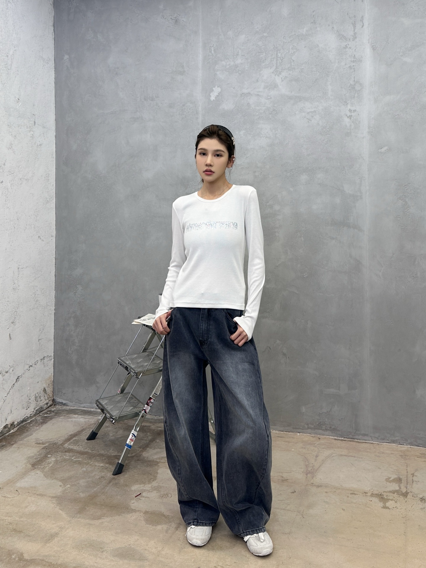 大王 ｜ 新款长袖打底，成衣洗水烫钻工艺，休闲时尚，尺码sml