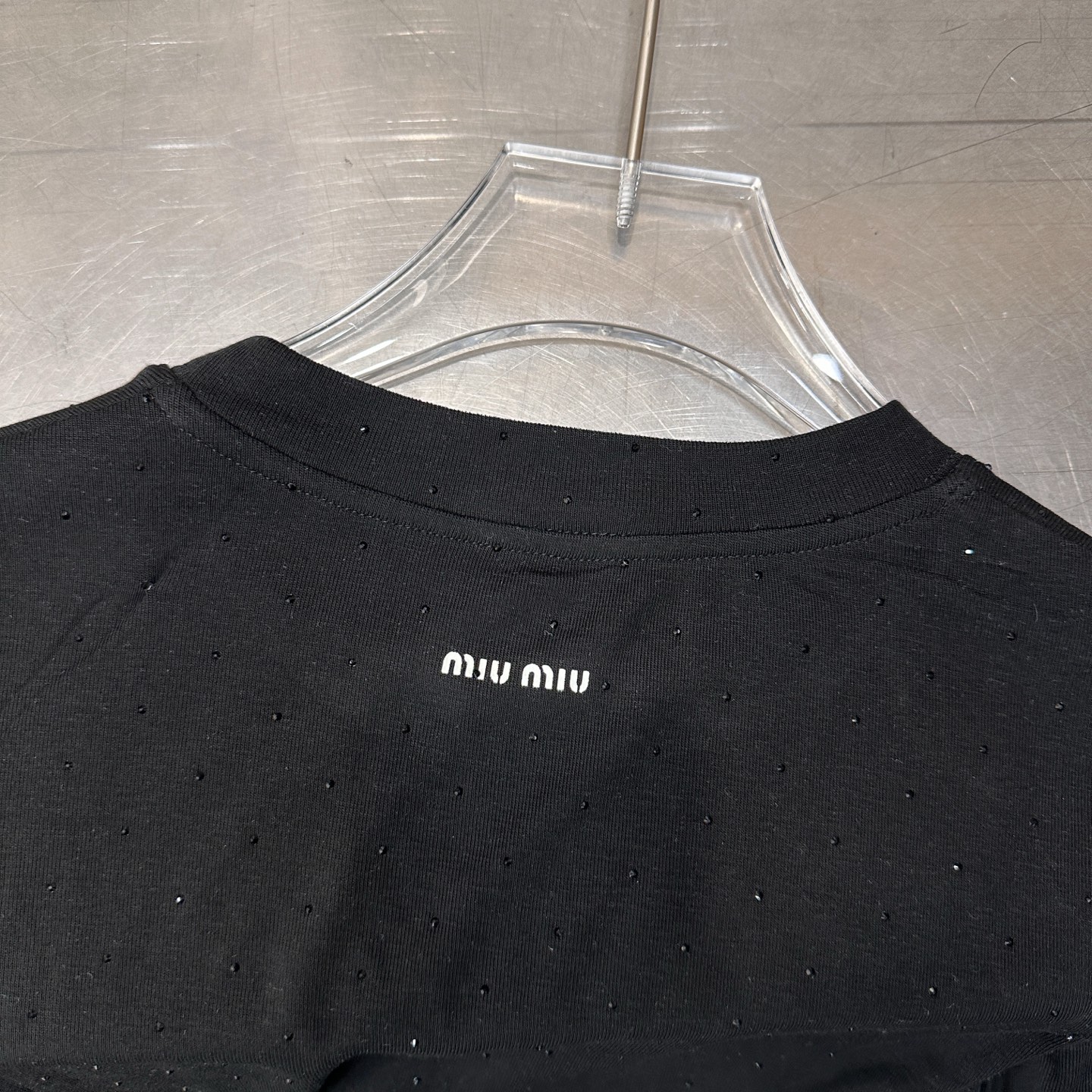 Miu ｜ 新款长袖打底，成衣全身烫钻工艺加前后印花，莱赛尔混纺面料亲肤感超强，尺码sml