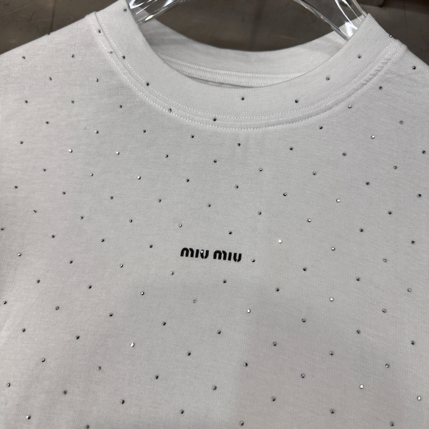 Miu ｜ 新款长袖打底，成衣全身烫钻工艺加前后印花，莱赛尔混纺面料亲肤感超强，尺码sml