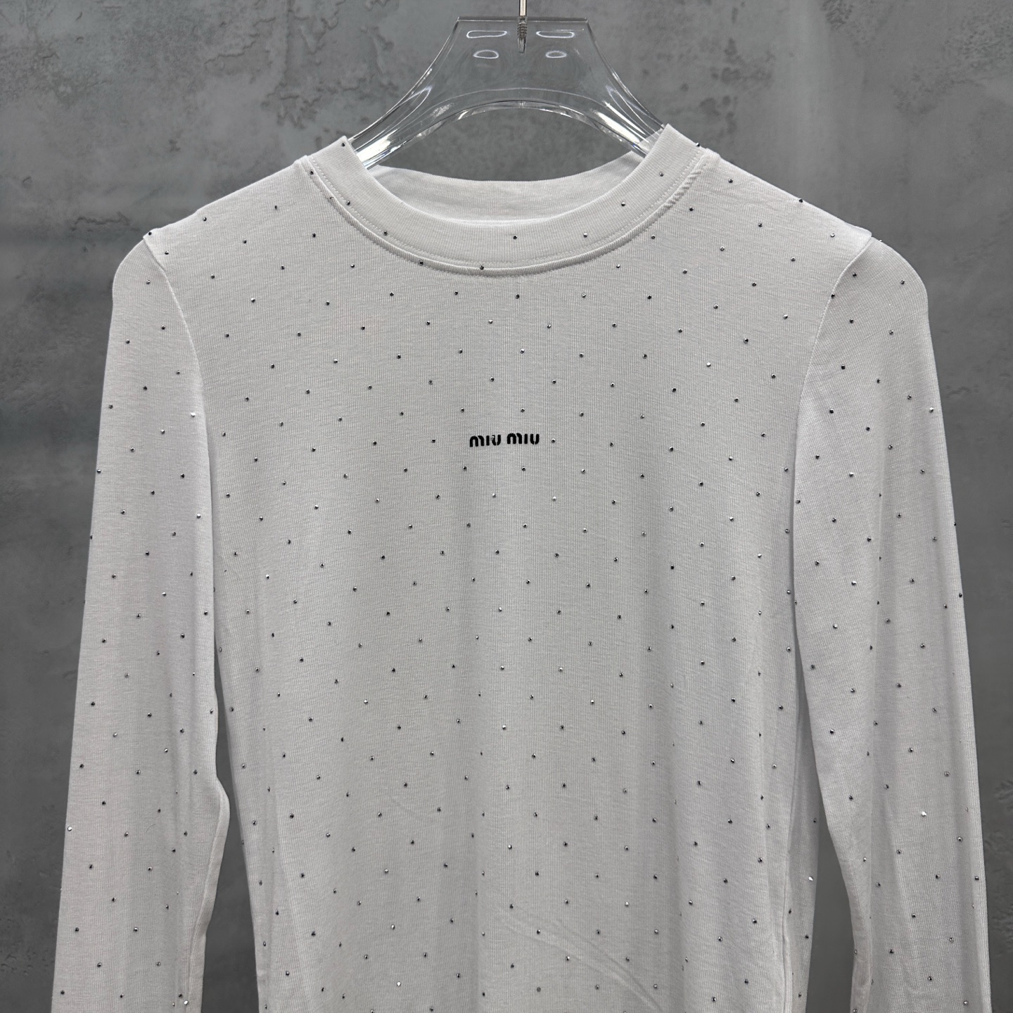 Miu ｜ 新款长袖打底，成衣全身烫钻工艺加前后印花，莱赛尔混纺面料亲肤感超强，尺码sml