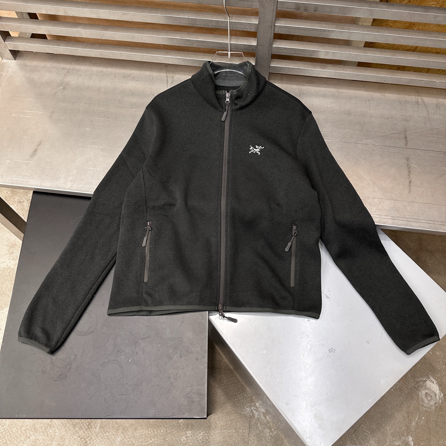 鸟 ｜ 新款休闲开衫，成衣洗水刺绣标工艺，保暖摇粒绒面料，休闲时尚，尺码sml