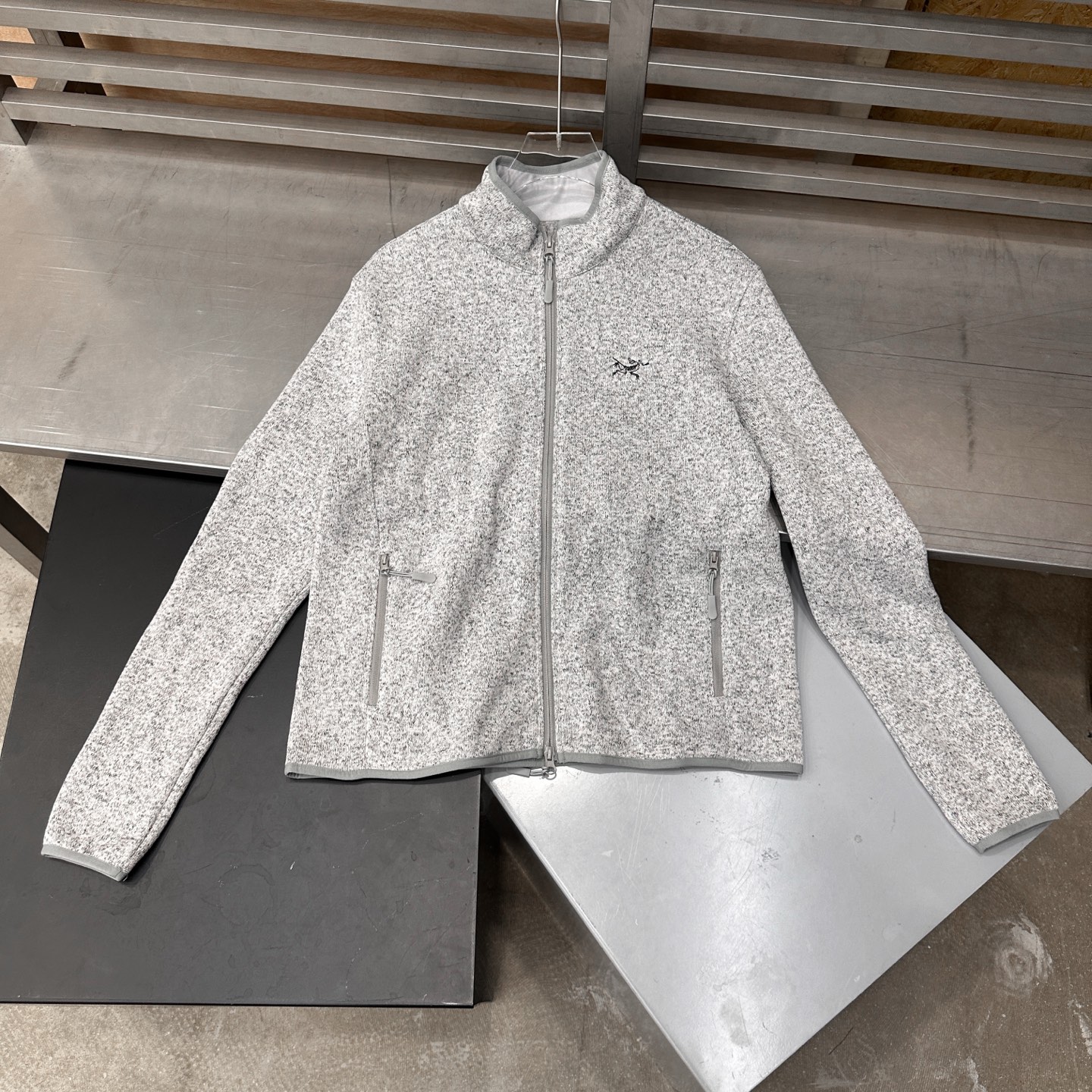 鸟 ｜ 新款休闲开衫，成衣洗水刺绣标工艺，保暖摇粒绒面料，休闲时尚，尺码sml