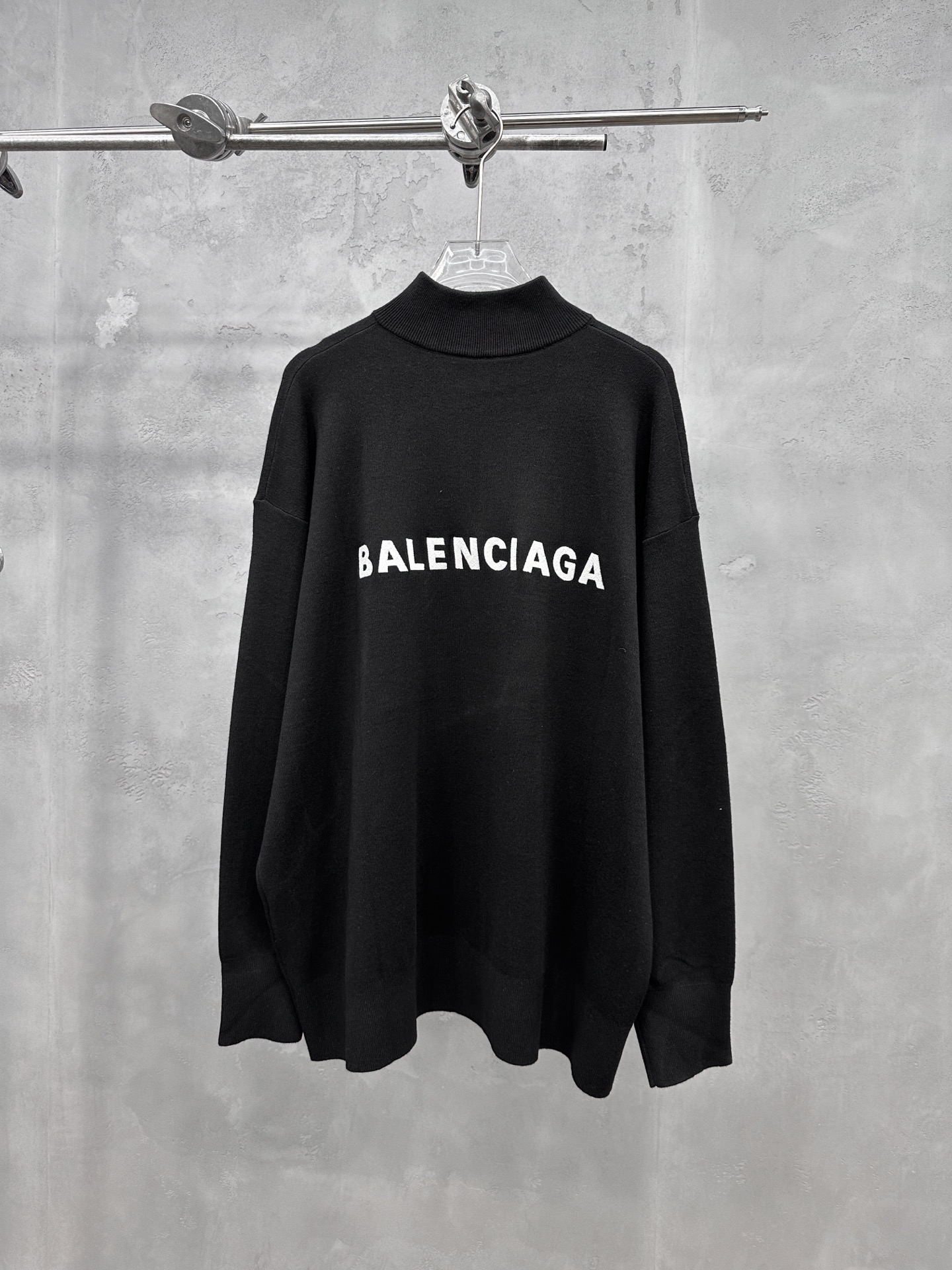 巴黎 ｜ 新款羊毛上衣，经典刺绣标，羊毛混纺纱线毛织，休闲时尚，男女同款，尺码sml