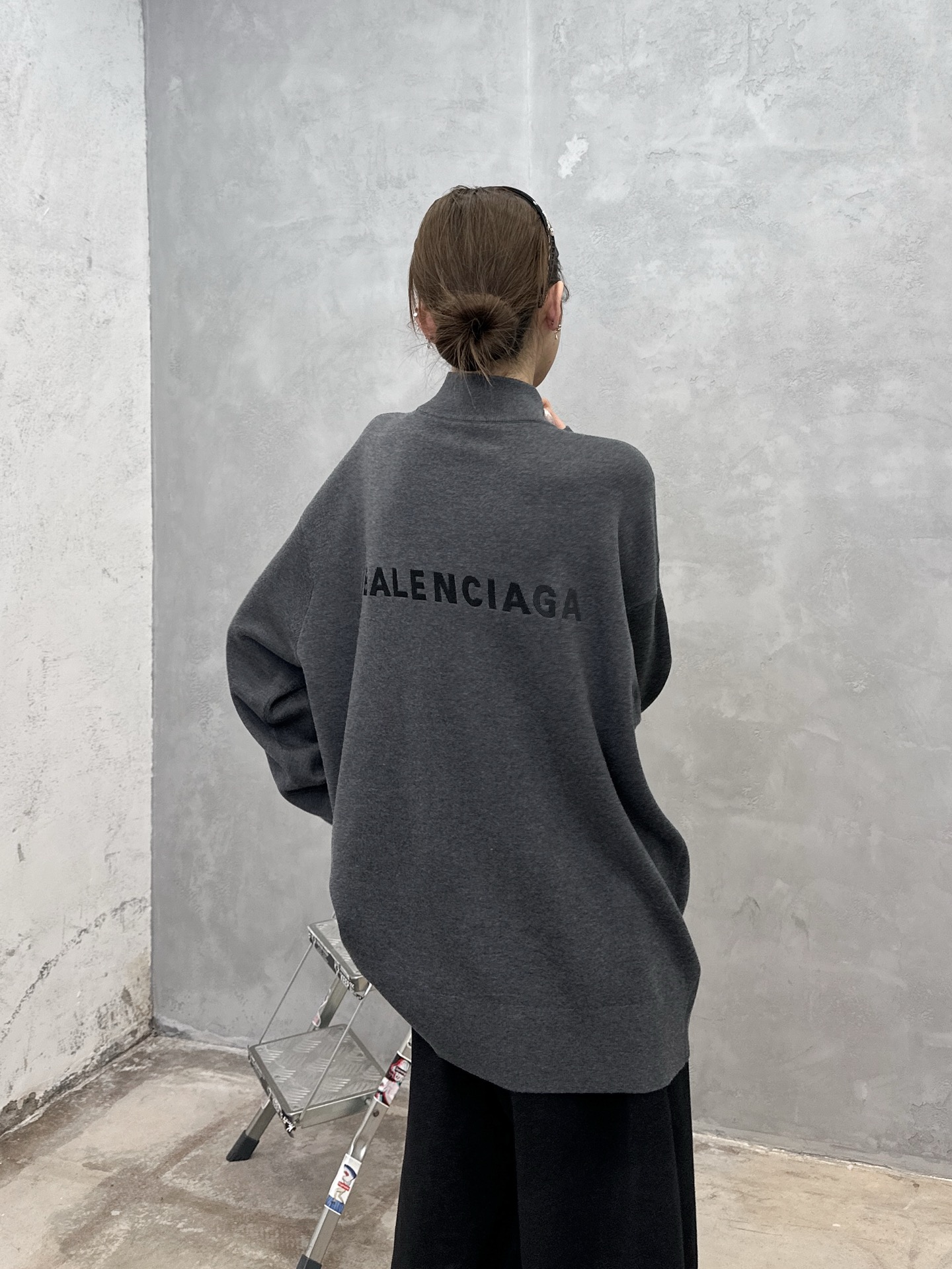 巴黎 ｜ 新款羊毛上衣，经典刺绣标，羊毛混纺纱线毛织，休闲时尚，男女同款，尺码sml