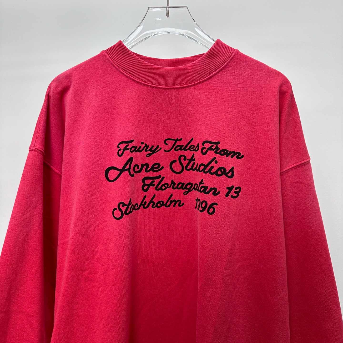 Acne ｜ 新款套头卫衣，成衣洗水炒色喷色工艺加前后印花，上下拼接假两件款式，男女同款，尺码sml