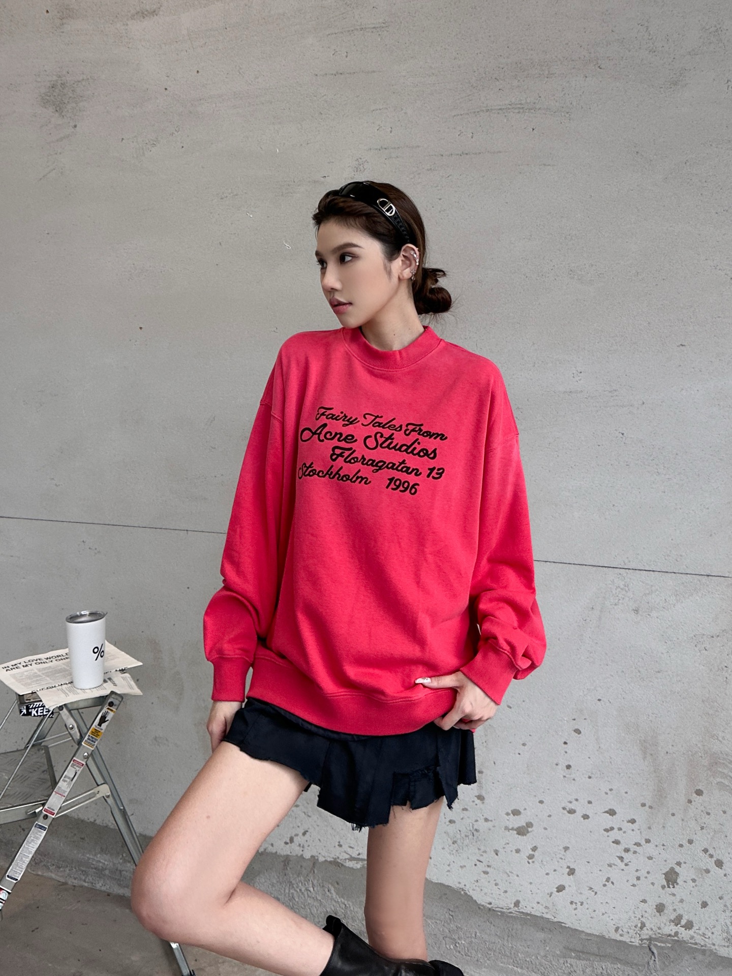 Acne ｜ 新款套头卫衣，成衣洗水炒色喷色工艺加前后印花，上下拼接假两件款式，男女同款，尺码sml