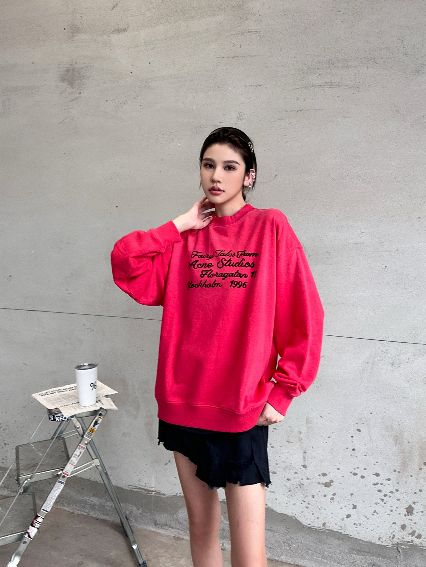 Acne ｜ 新款套头卫衣，成衣洗水炒色喷色工艺加前后印花，上下拼接假两件款式，男女同款，尺码sml