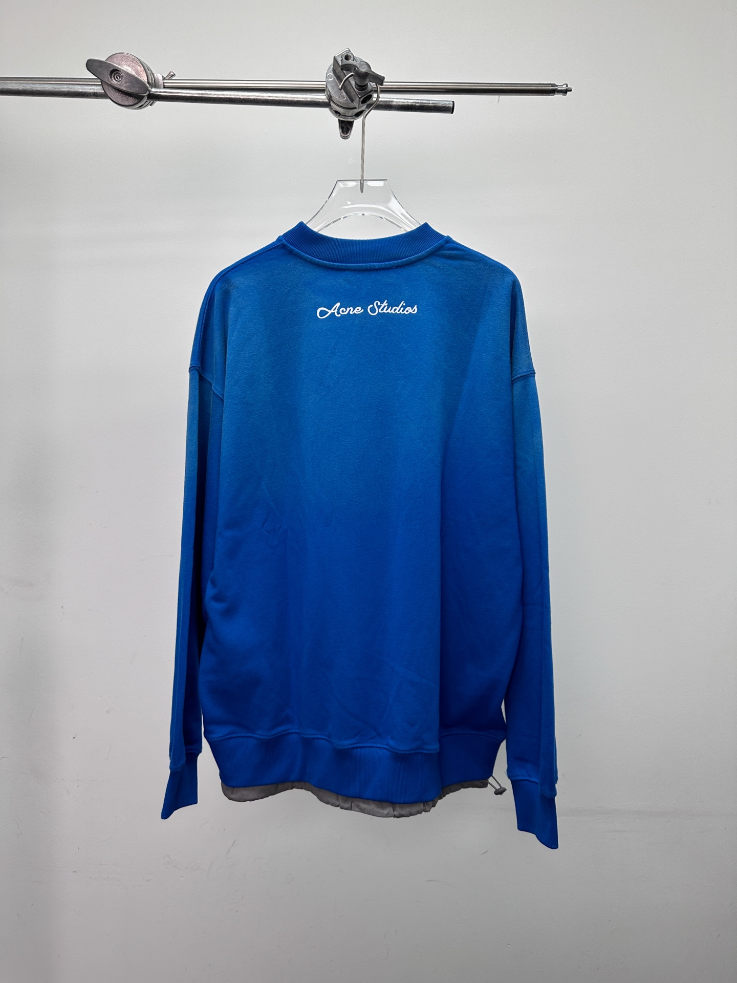 Acne ｜ 新款套头卫衣，成衣洗水炒色喷色工艺加前后印花，上下拼接假两件款式，男女同款，尺码sml