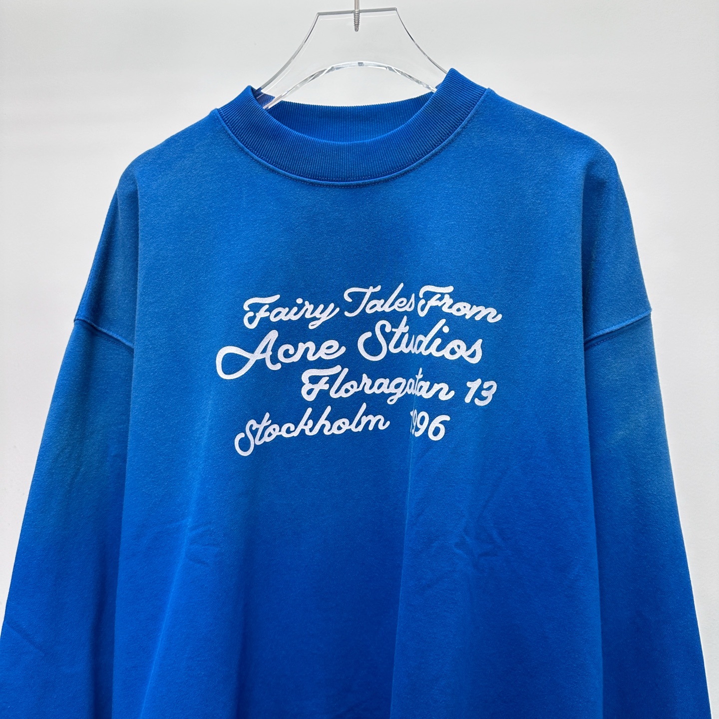 Acne ｜ 新款套头卫衣，成衣洗水炒色喷色工艺加前后印花，上下拼接假两件款式，男女同款，尺码sml