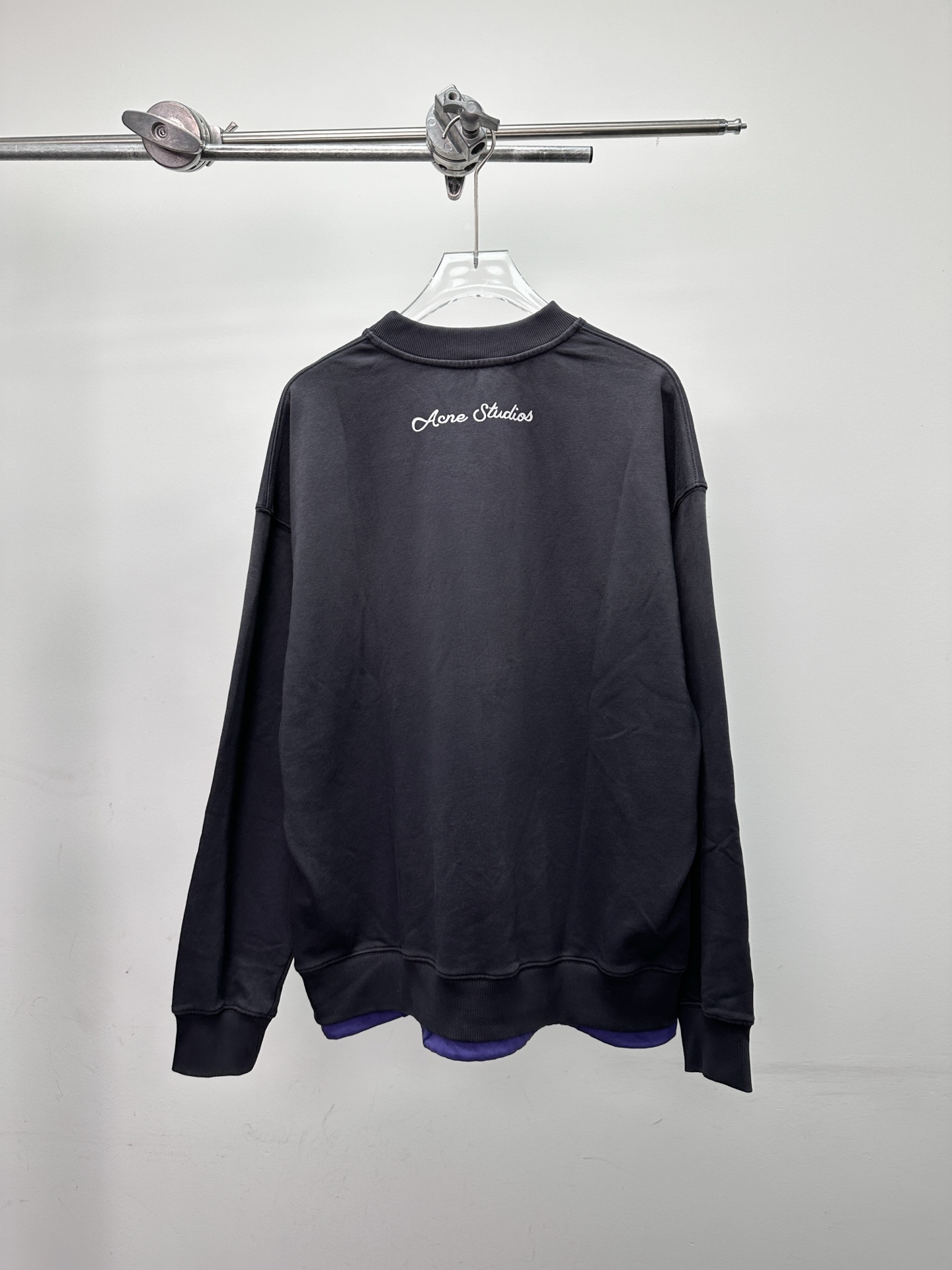 Acne ｜ 新款套头卫衣，成衣洗水炒色喷色工艺加前后印花，上下拼接假两件款式，男女同款，尺码sml