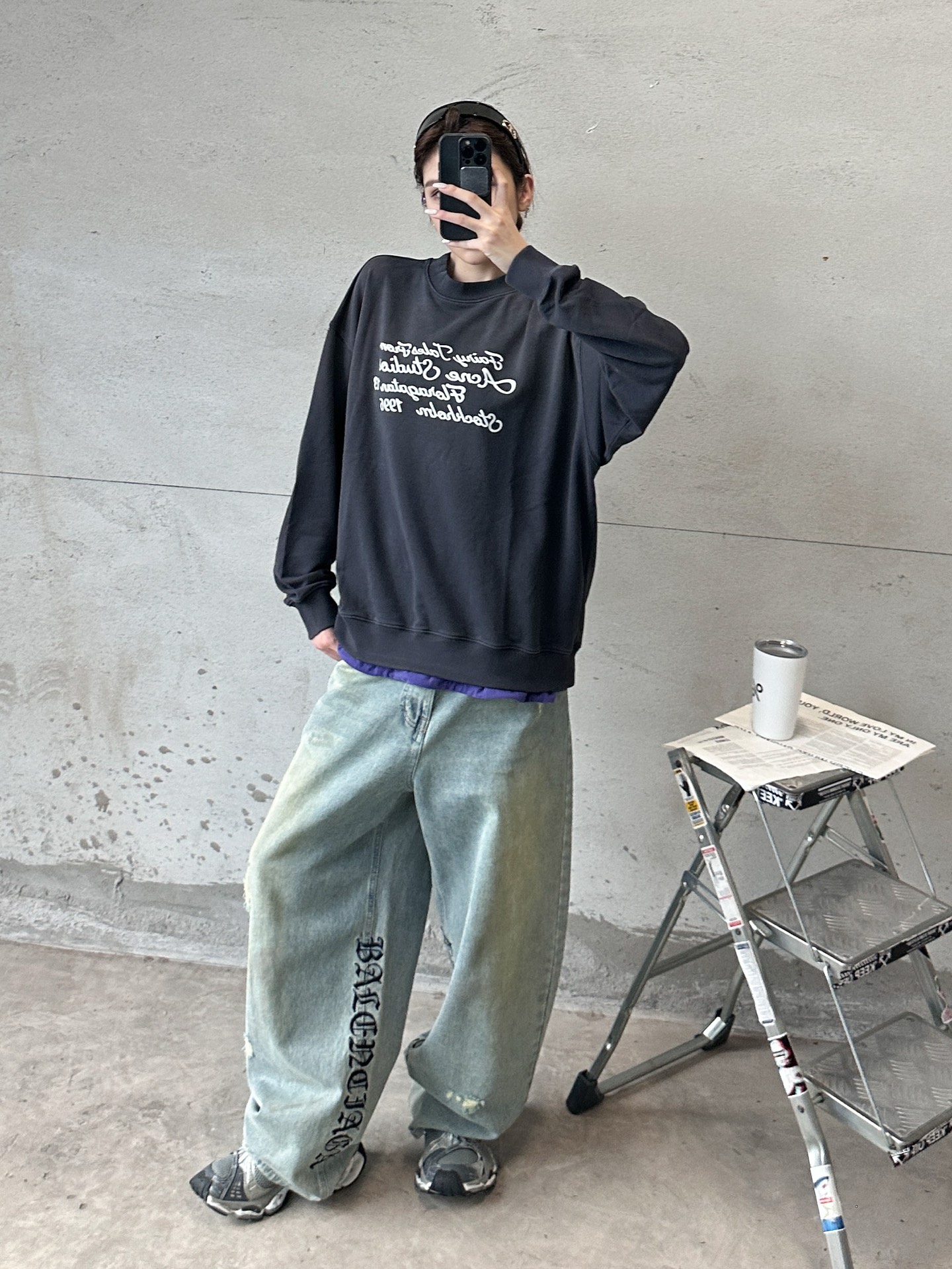 Acne ｜ 新款套头卫衣，成衣洗水炒色喷色工艺加前后印花，上下拼接假两件款式，男女同款，尺码sml