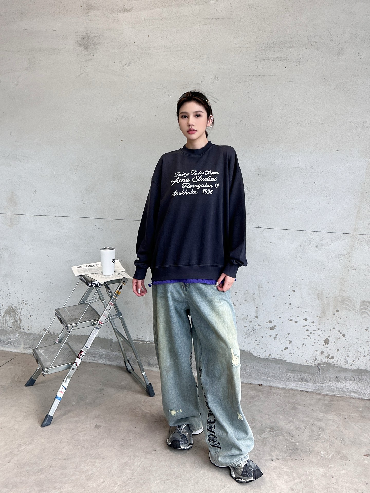 Acne ｜ 新款套头卫衣，成衣洗水炒色喷色工艺加前后印花，上下拼接假两件款式，男女同款，尺码sml