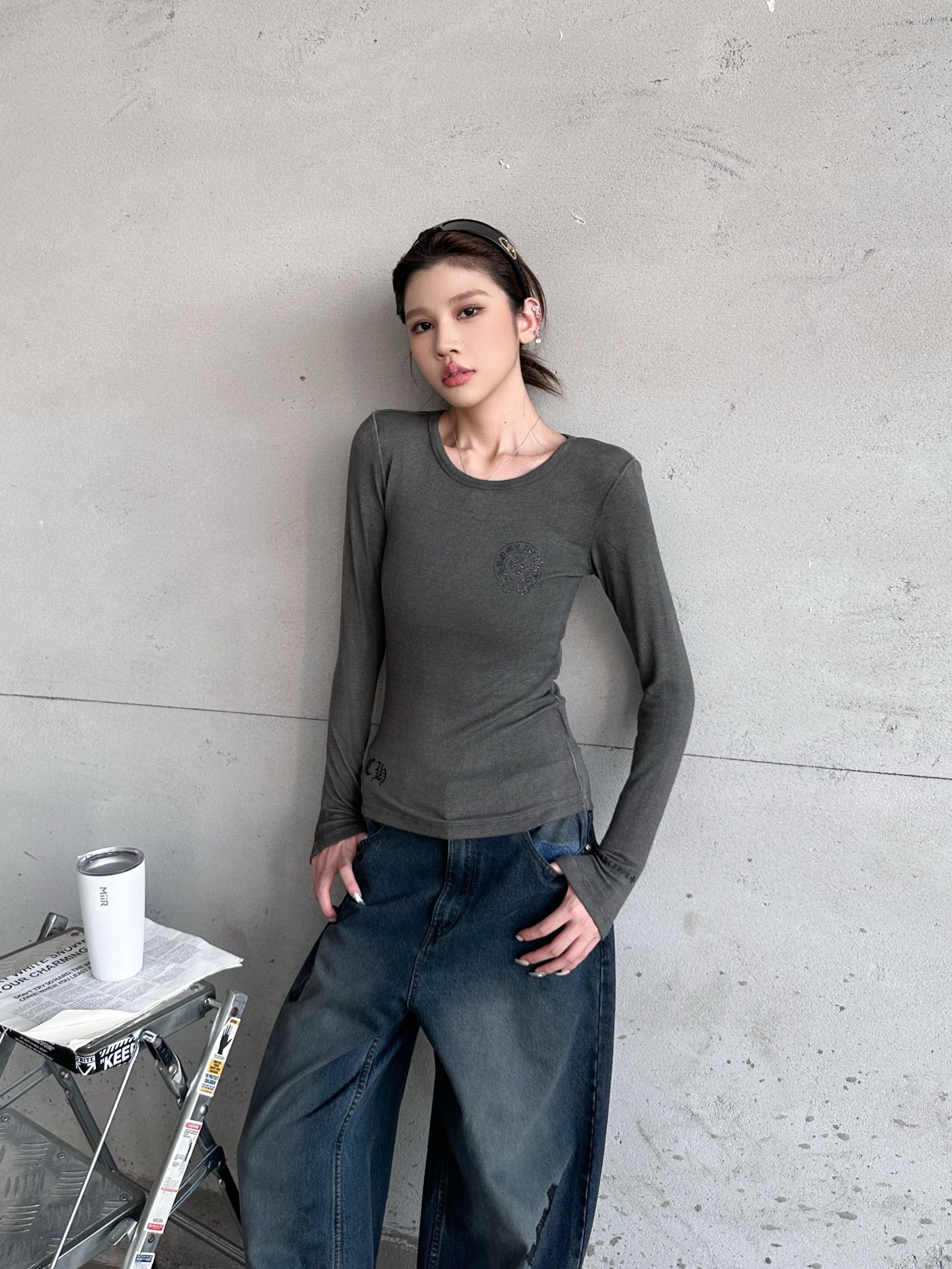 克罗心 ｜ 新款长袖打底，成衣洗水炒色工艺加5处印花，人棉混纺面料亲肤感超强，尺码sml