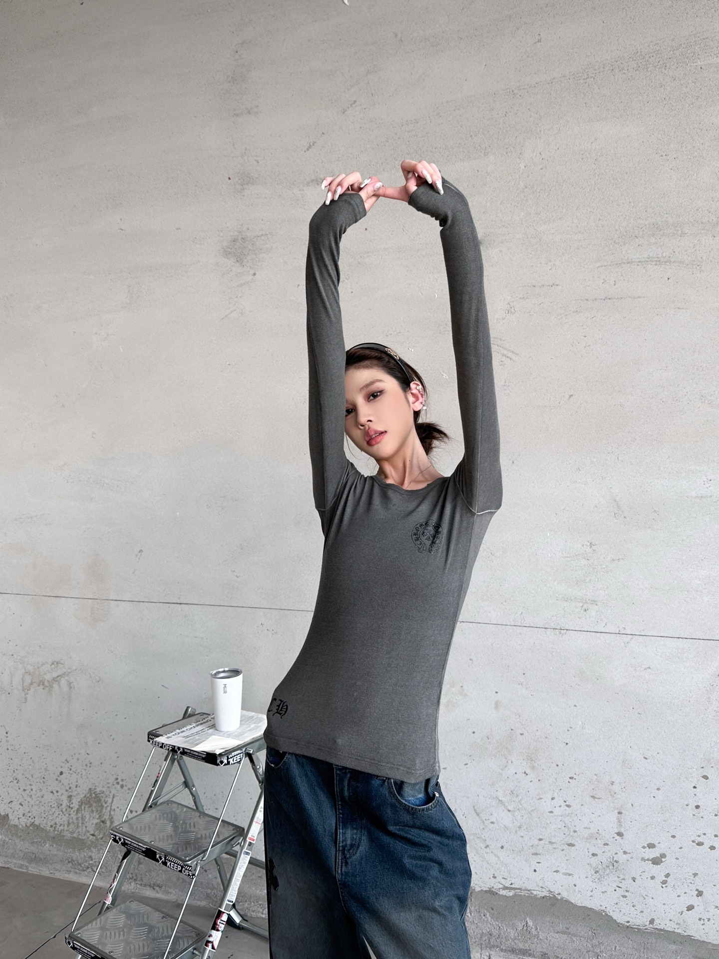 克罗心 ｜ 新款长袖打底，成衣洗水炒色工艺加5处印花，人棉混纺面料亲肤感超强，尺码sml