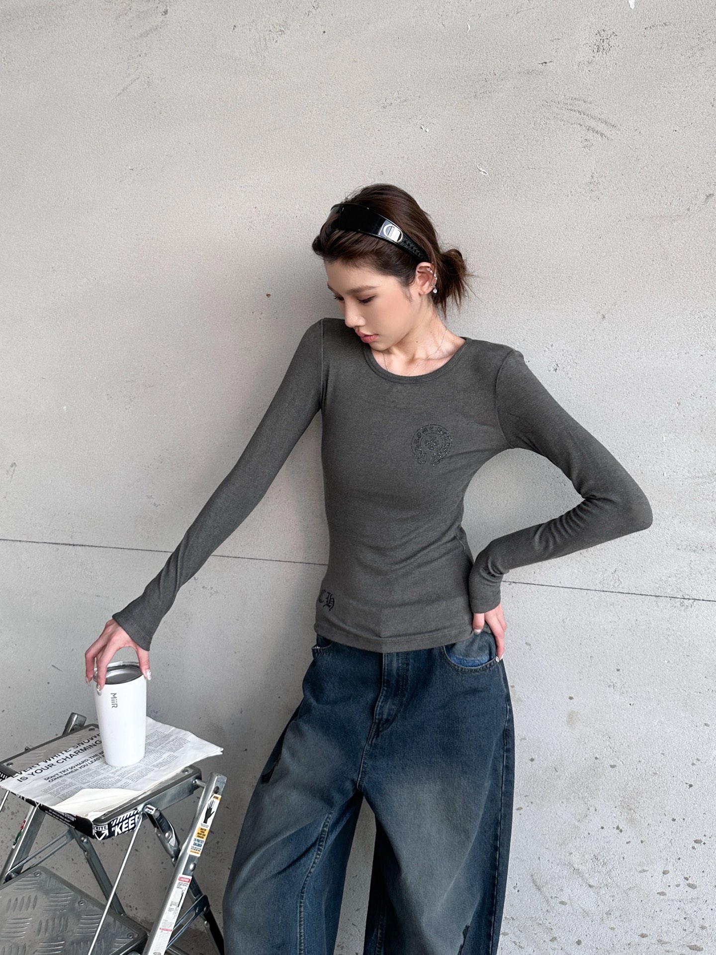 克罗心 ｜ 新款长袖打底，成衣洗水炒色工艺加5处印花，人棉混纺面料亲肤感超强，尺码sml