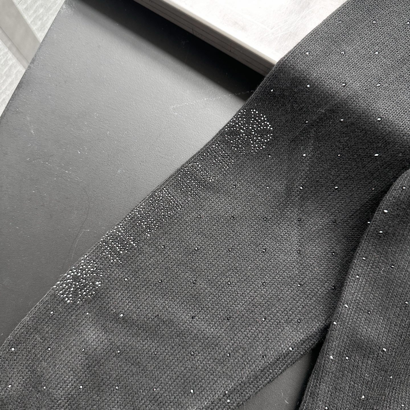 克罗心 ｜ 新款羊毛开衫，成衣烫钻工艺，羊毛混纺面料，休闲时尚，尺码sml