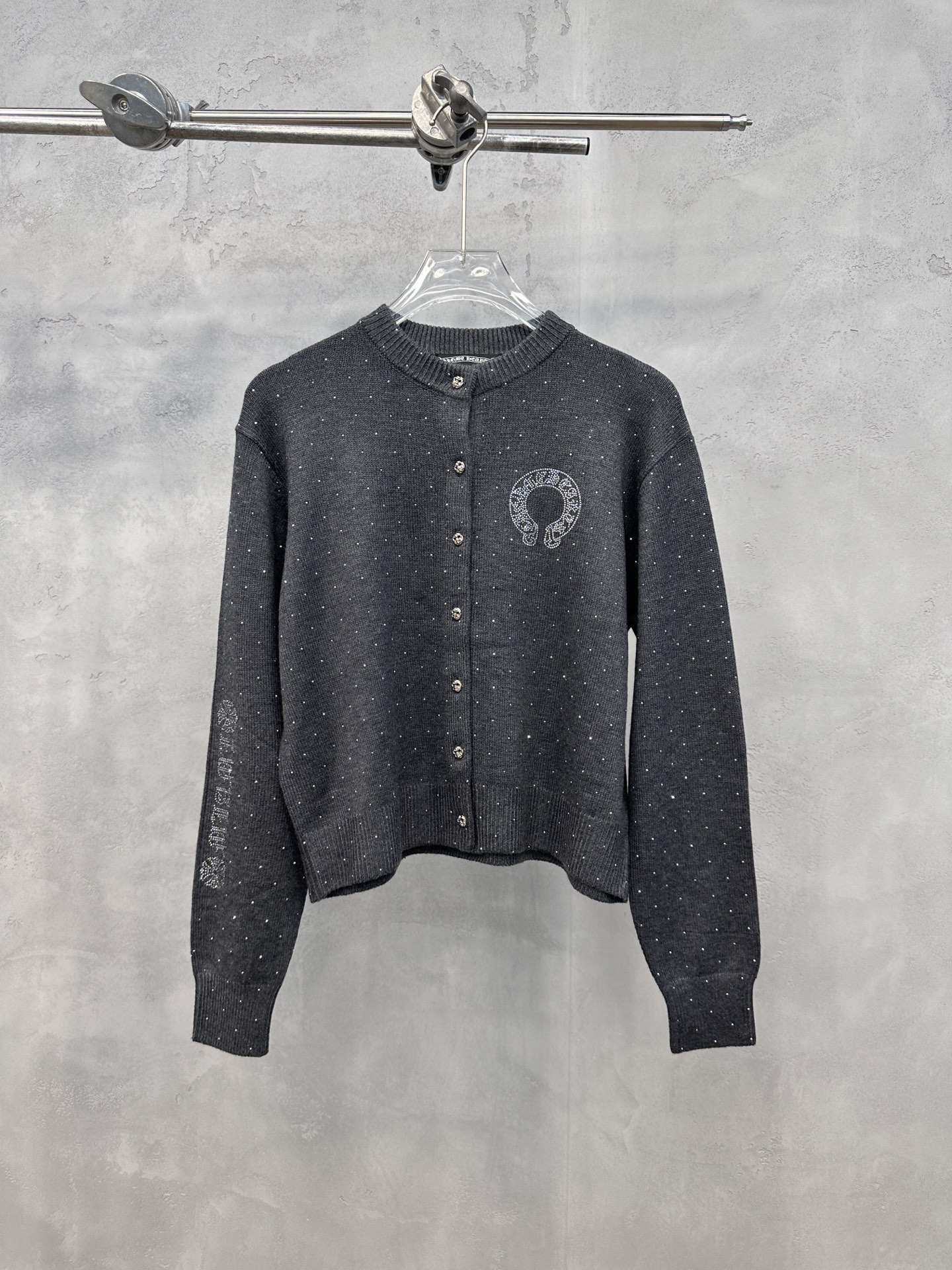 克罗心 ｜ 新款羊毛开衫，成衣烫钻工艺，羊毛混纺面料，休闲时尚，尺码sml