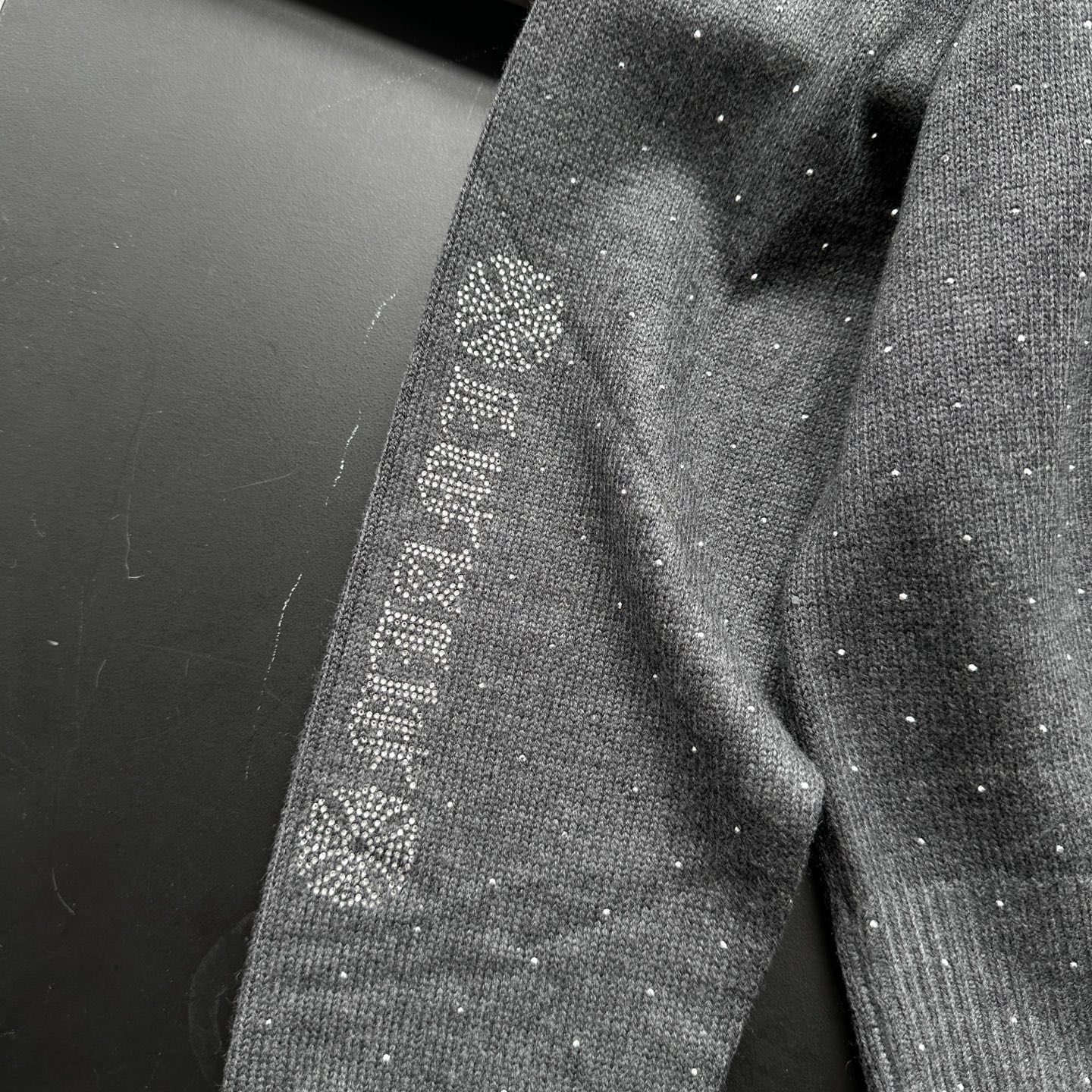 克罗心 ｜ 新款羊毛开衫，成衣烫钻工艺，羊毛混纺面料，休闲时尚，尺码sml