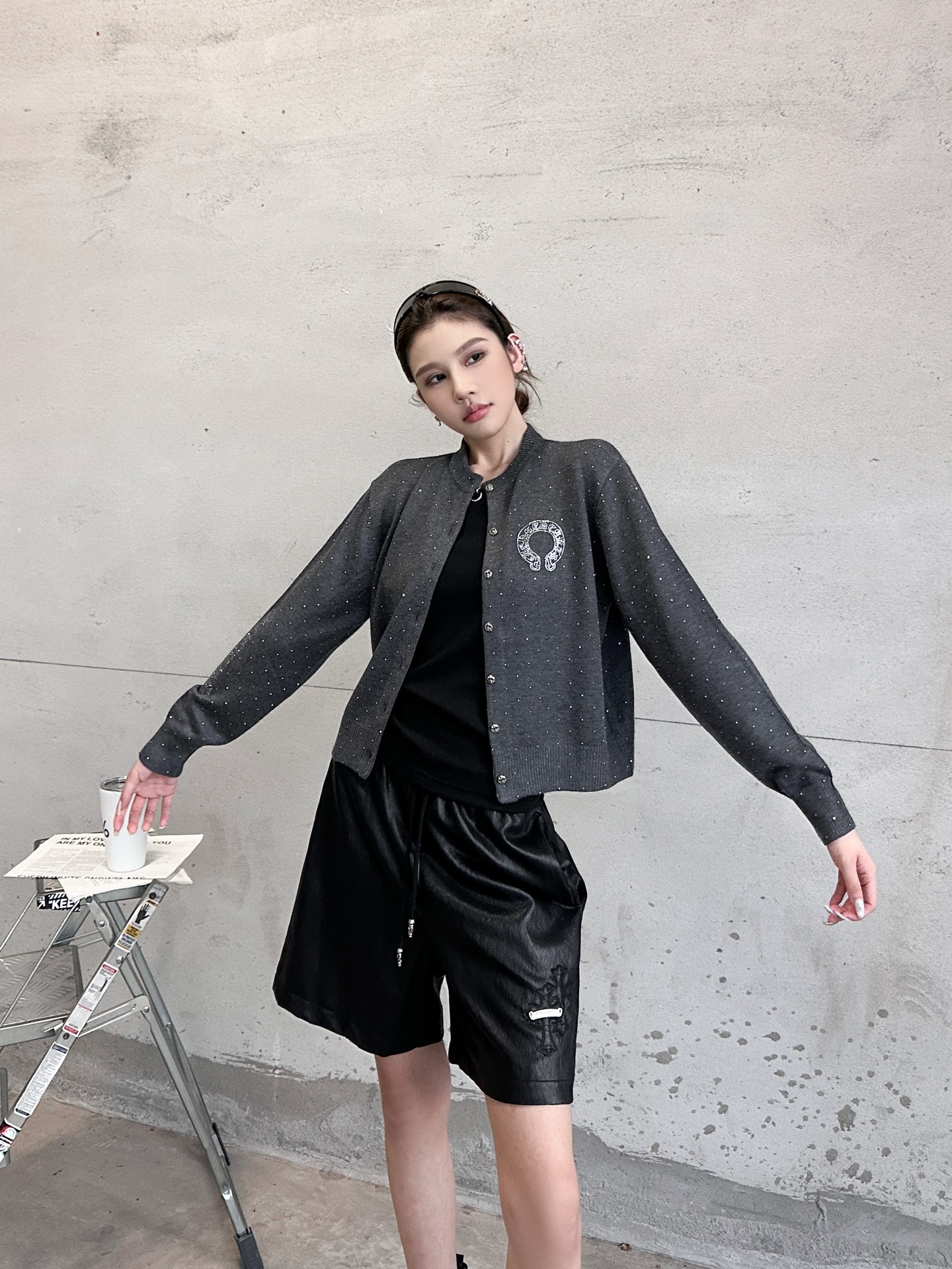 克罗心 ｜ 新款羊毛开衫，成衣烫钻工艺，羊毛混纺面料，休闲时尚，尺码sml