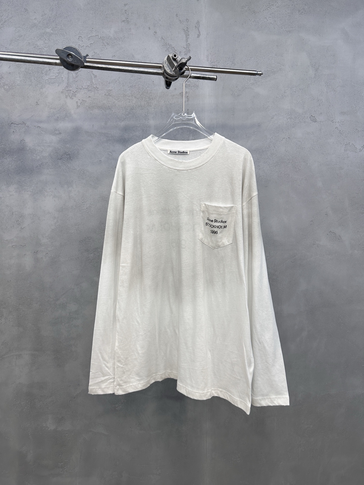 Acne ｜ 新款长袖t，成衣洗水喷色吊磨工艺加印花，日本进口亚麻棉面料，男女同款，尺码sml
