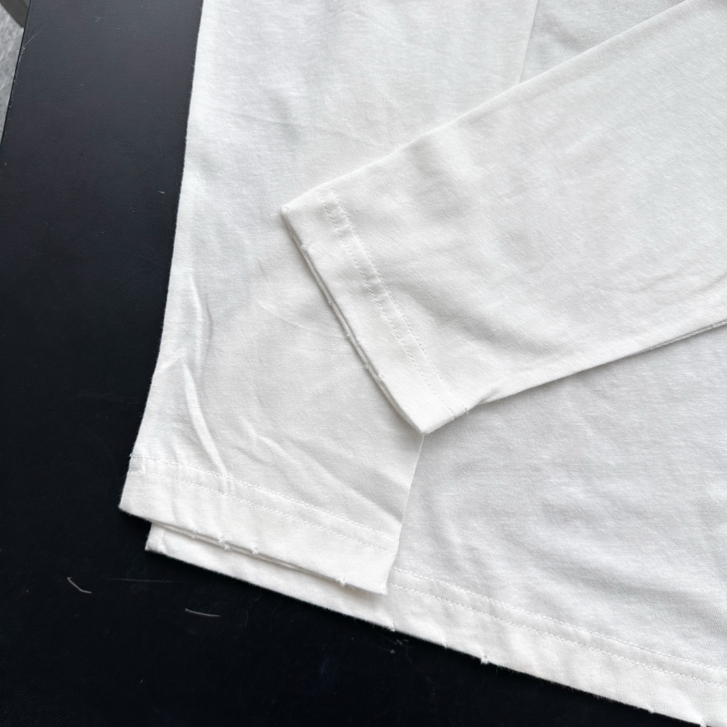 Acne ｜ 新款长袖t，成衣洗水喷色吊磨工艺加印花，日本进口亚麻棉面料，男女同款，尺码sml